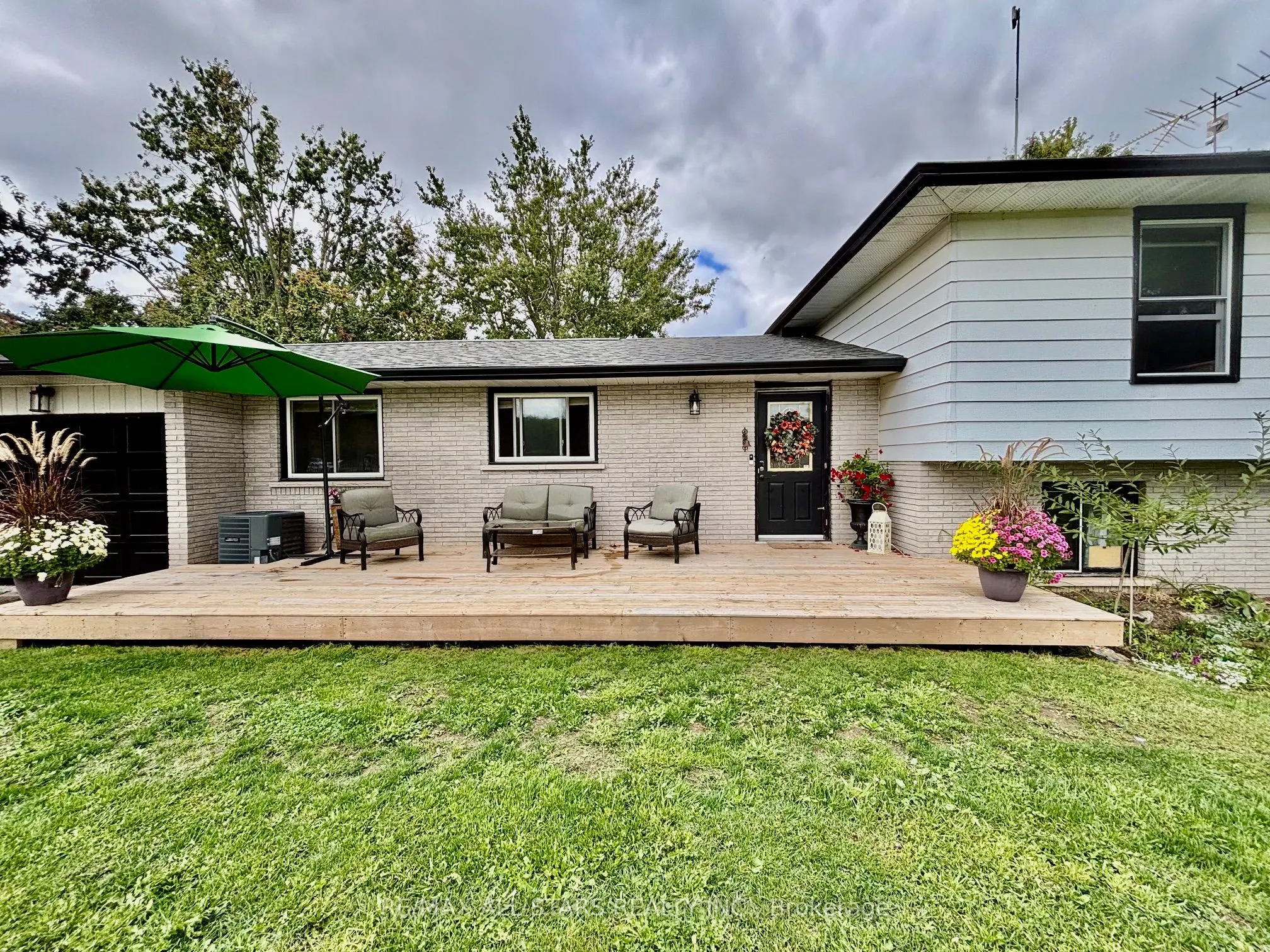 375 Ogemah Road