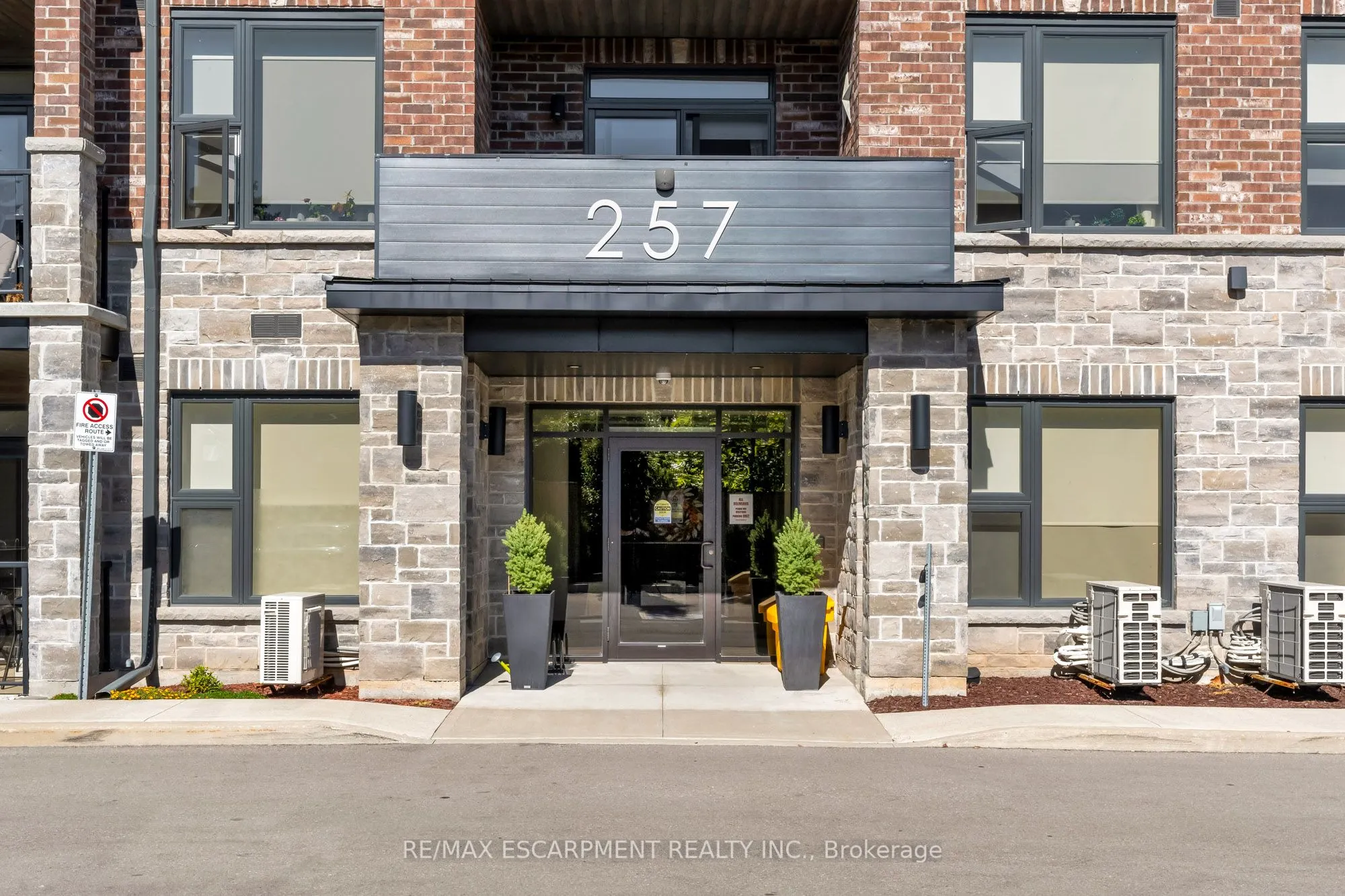 257 Millen Road, #209