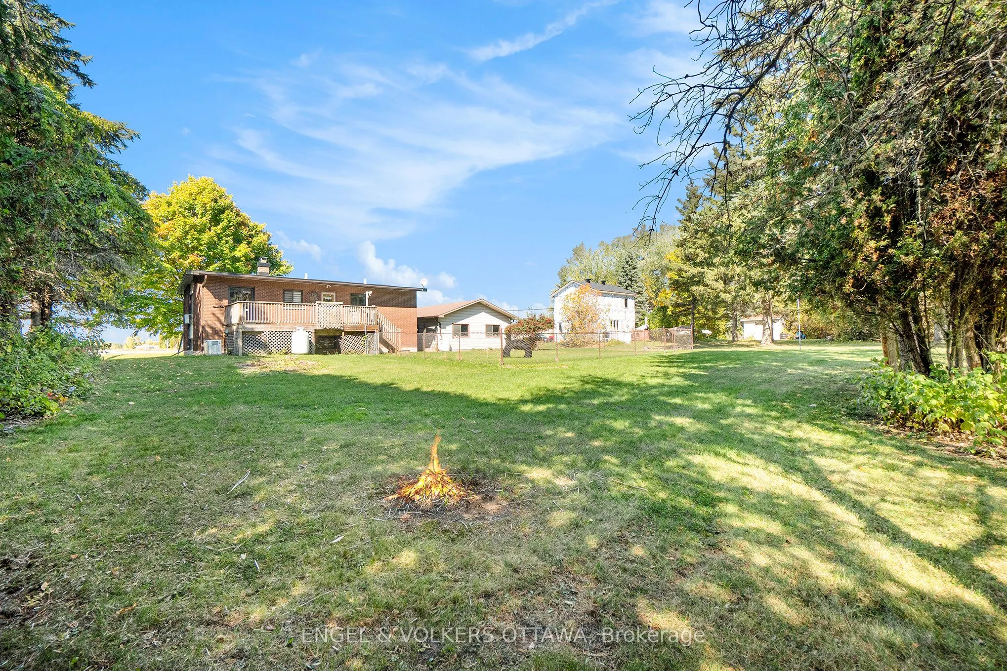 258 Herrick Drive, Rr#1, Arnprior Drive