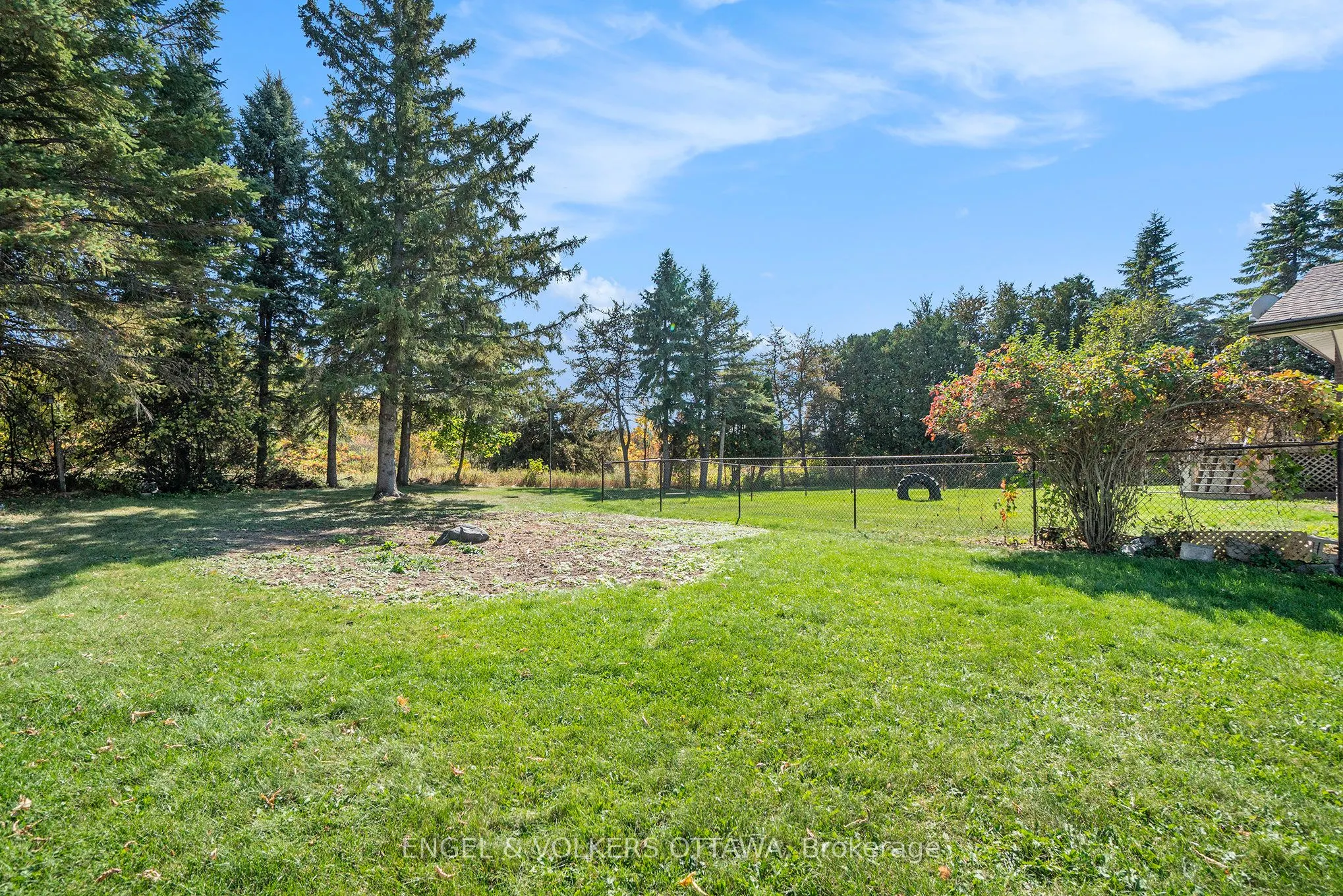 258 Herrick Drive, Rr#1, Arnprior Drive