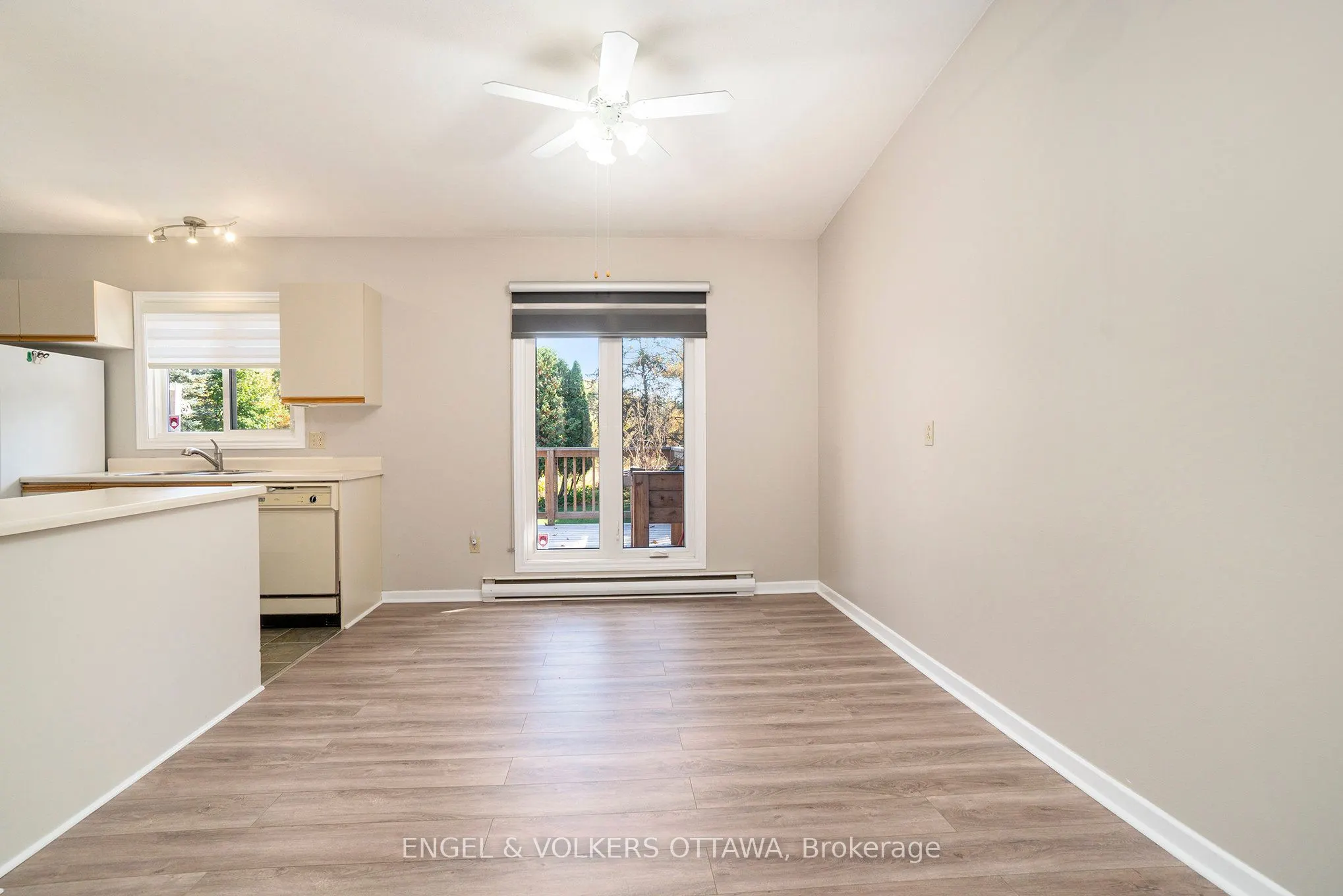 258 Herrick Drive, Rr#1, Arnprior Drive