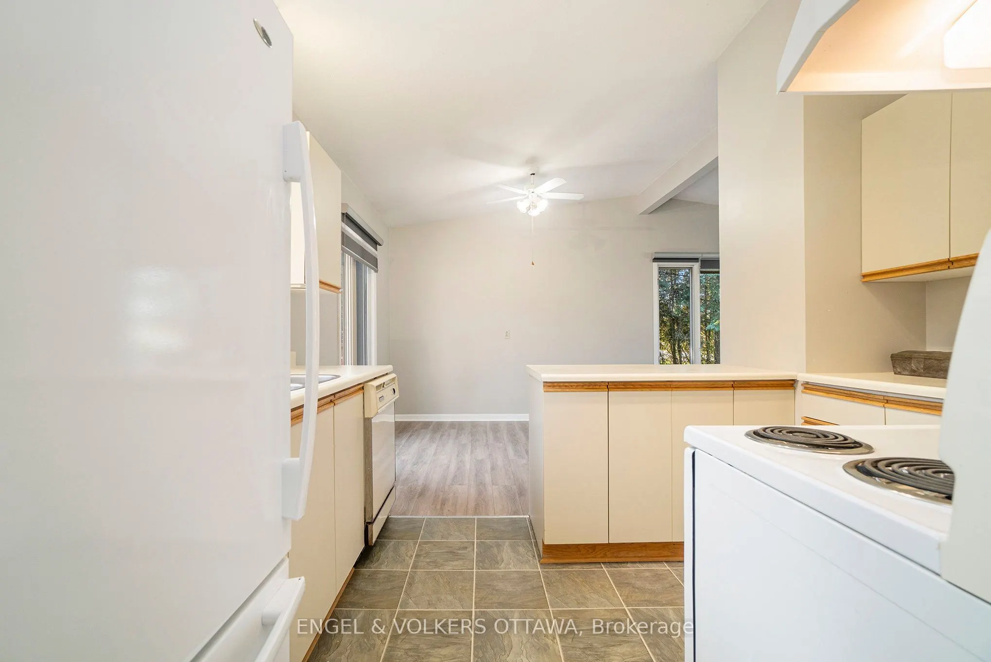 258 Herrick Drive, Rr#1, Arnprior Drive