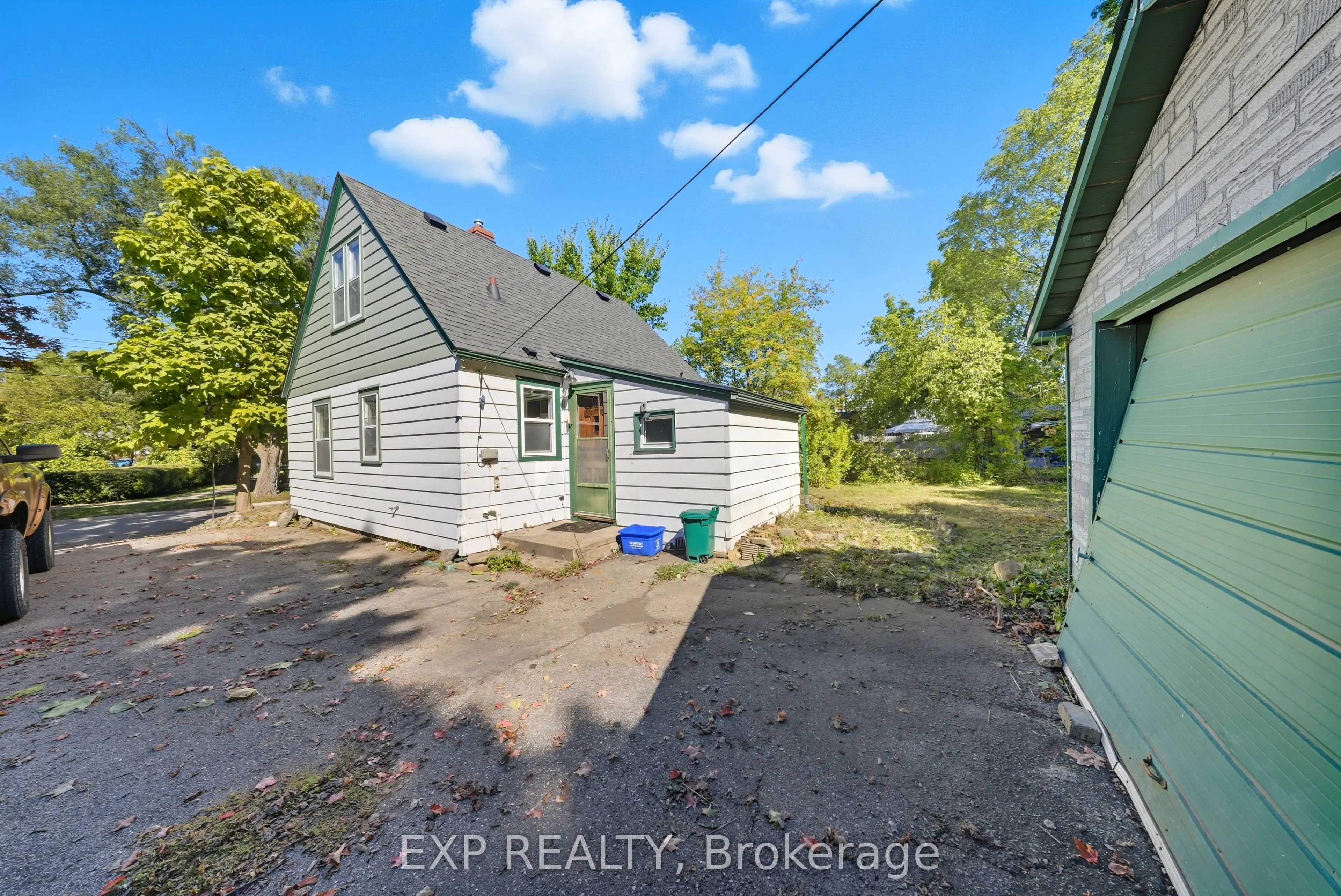 35 Glen Road