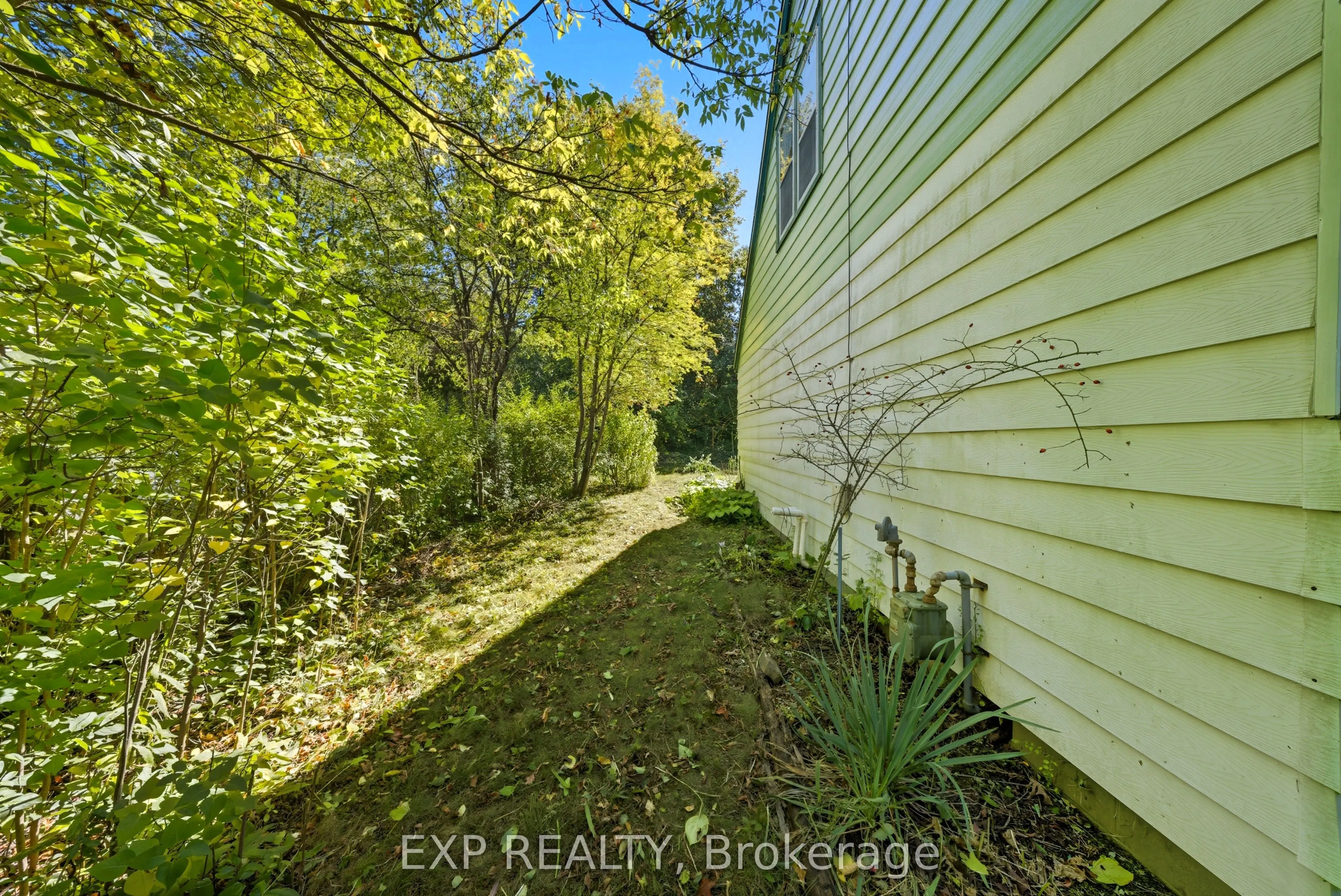 35 Glen Road