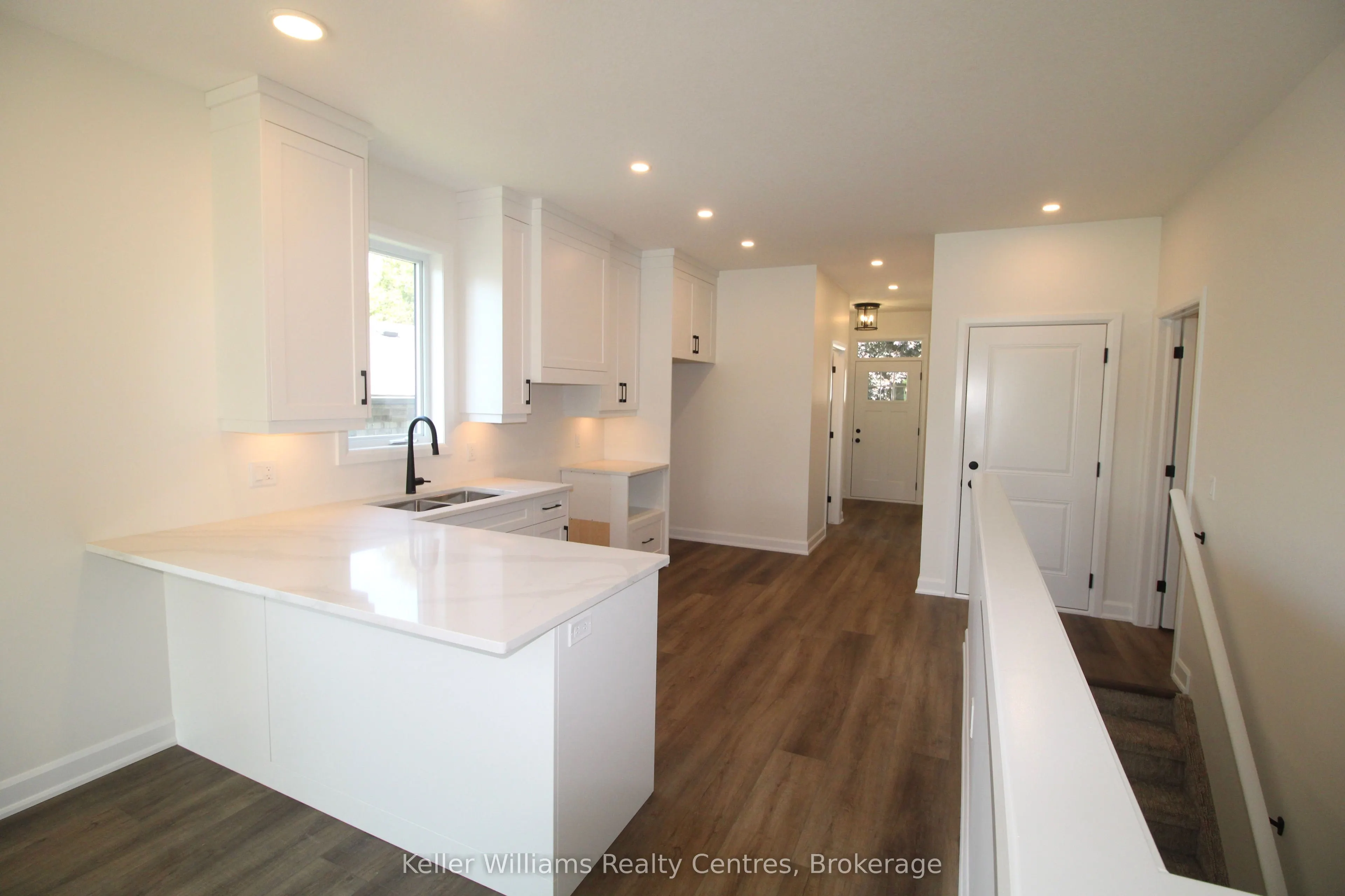 #2 260 7th Street