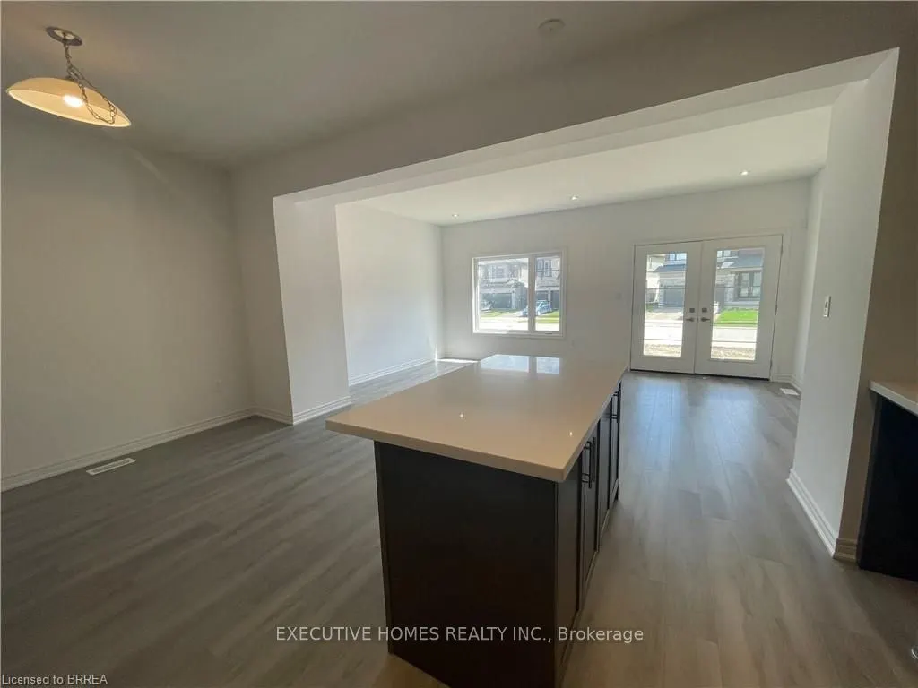 120 Court Drive, #100