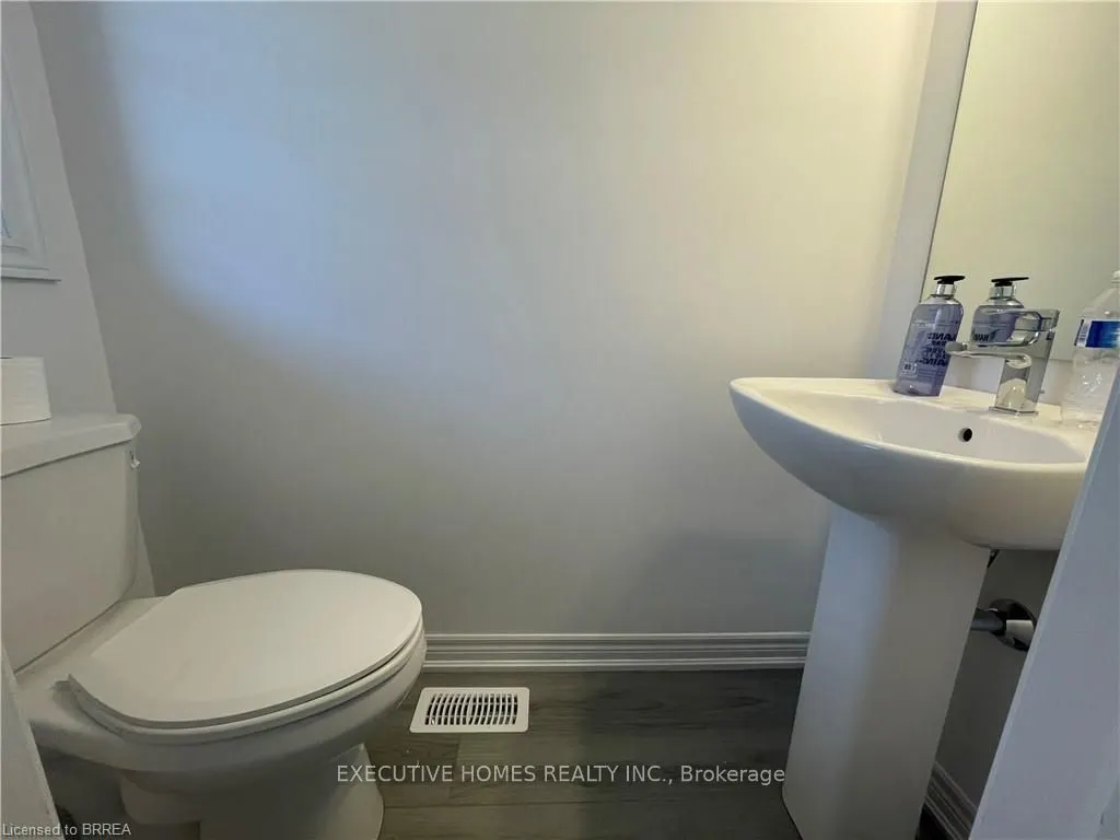 120 Court Drive, #100
