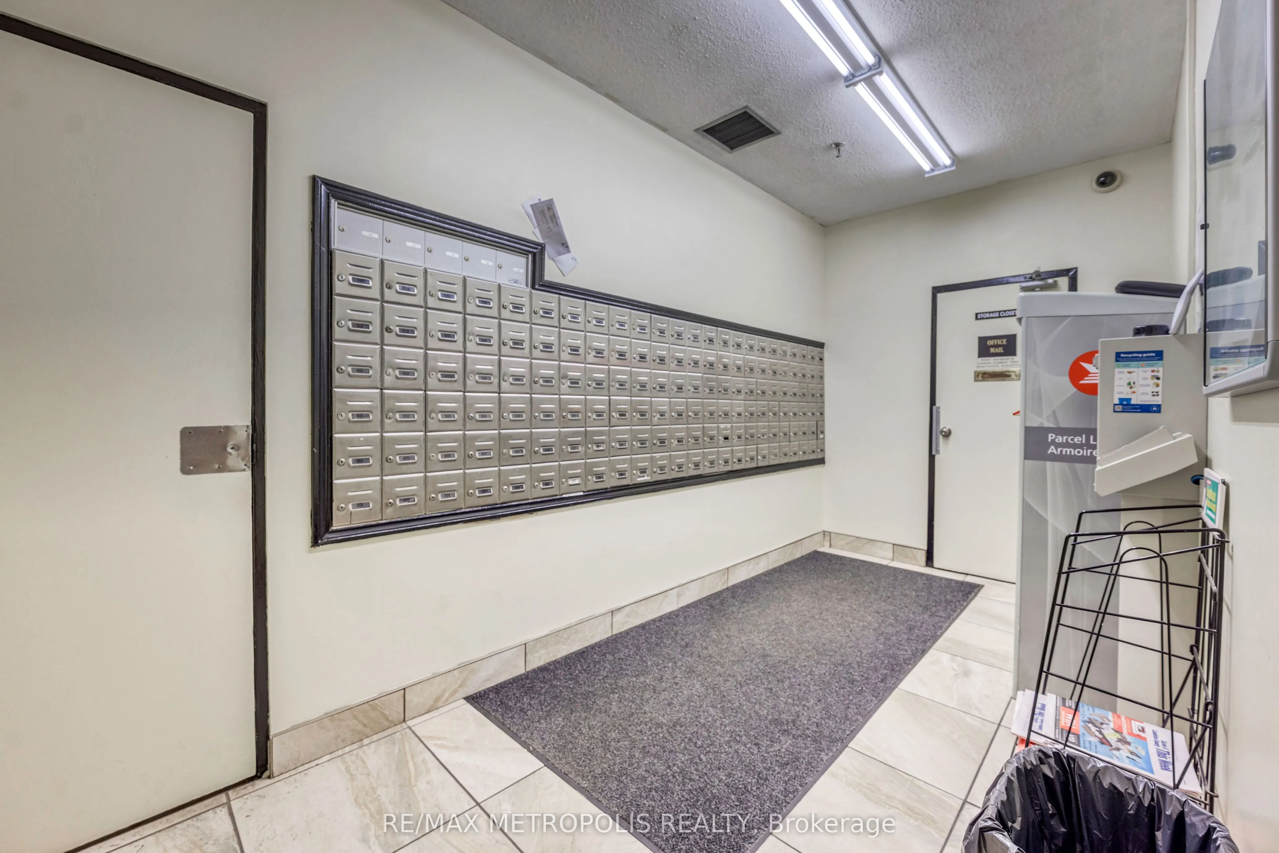 155 Front Street N, #1306