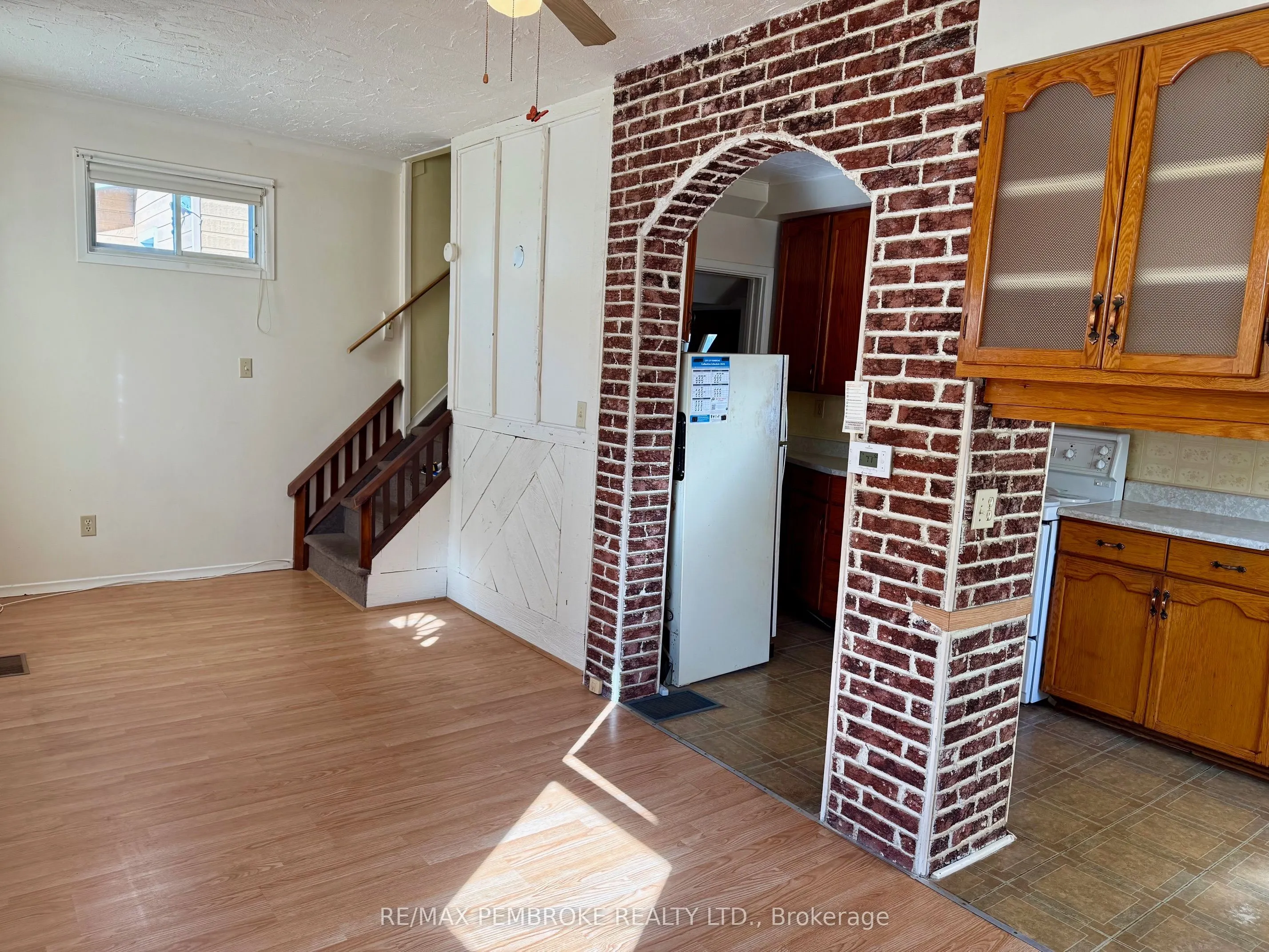 349 Esther Street