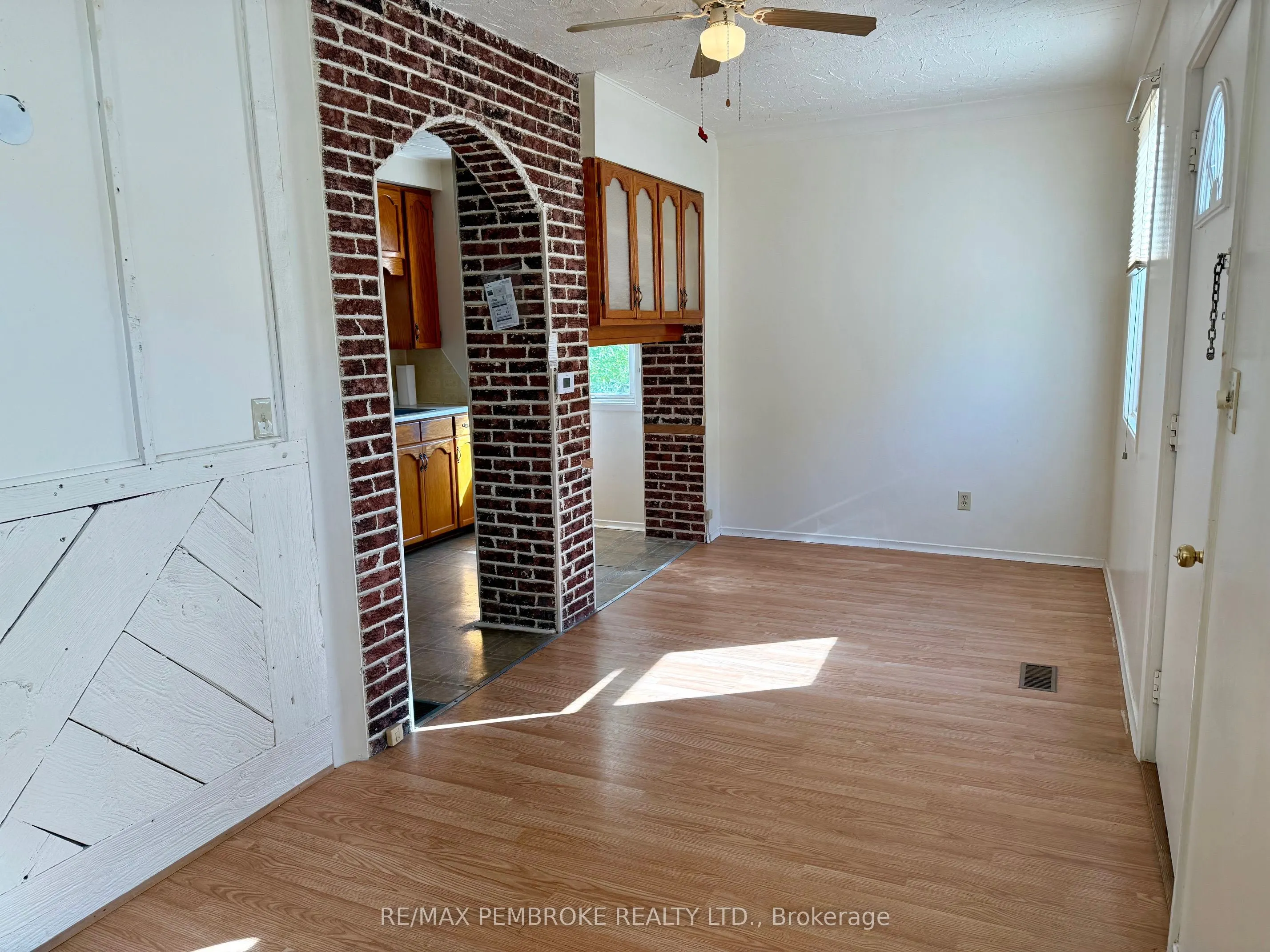349 Esther Street