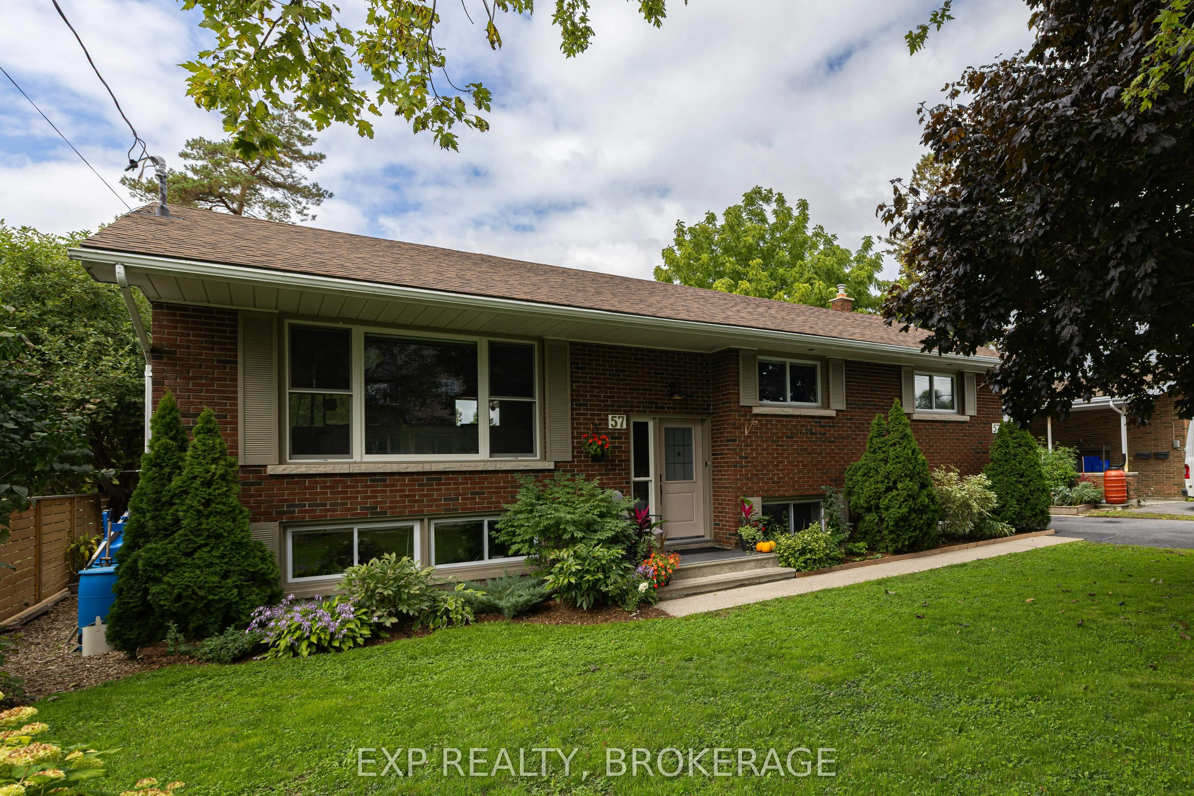 57 Lakeview Avenue