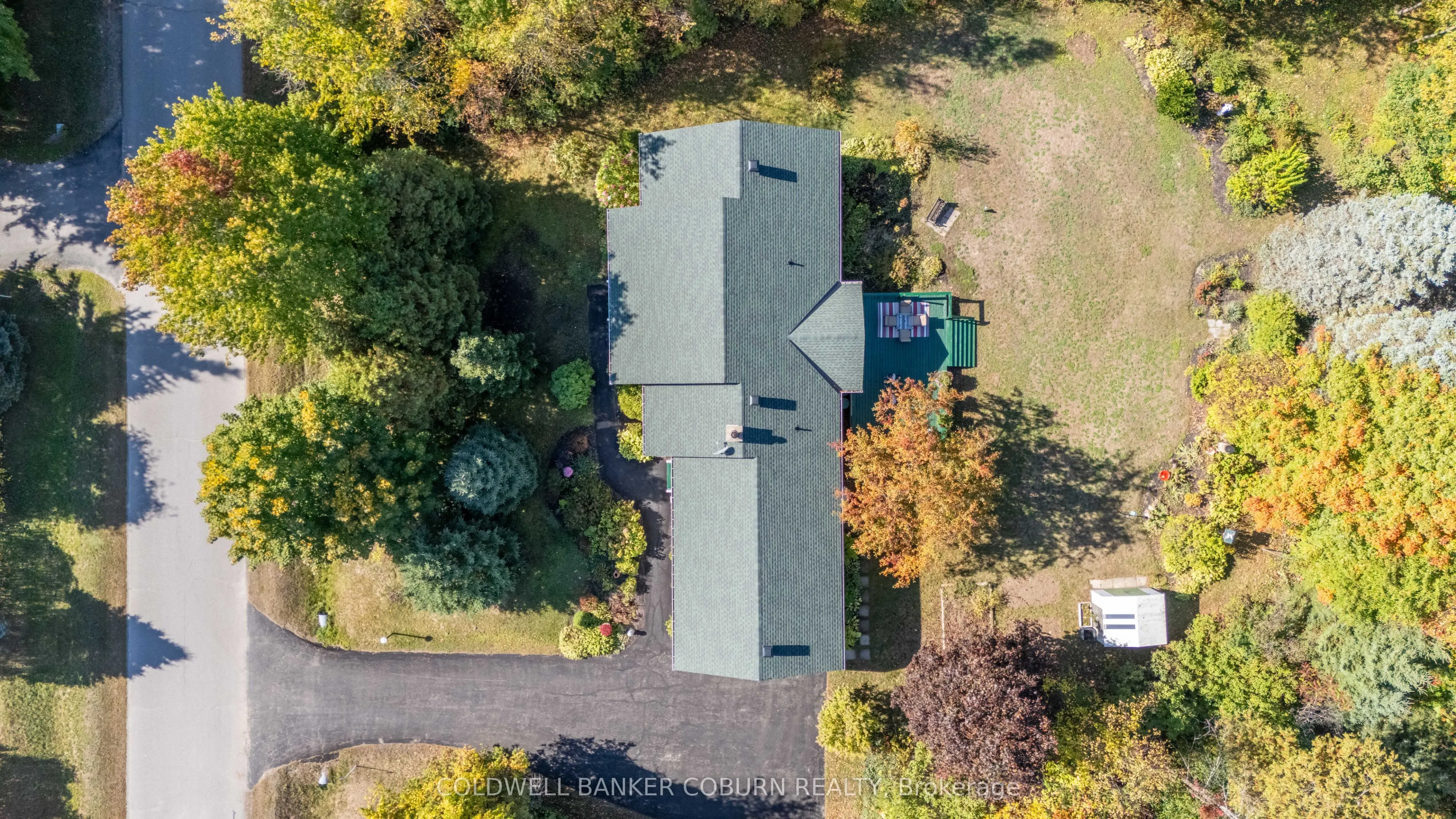 2 Sugar Maple Way