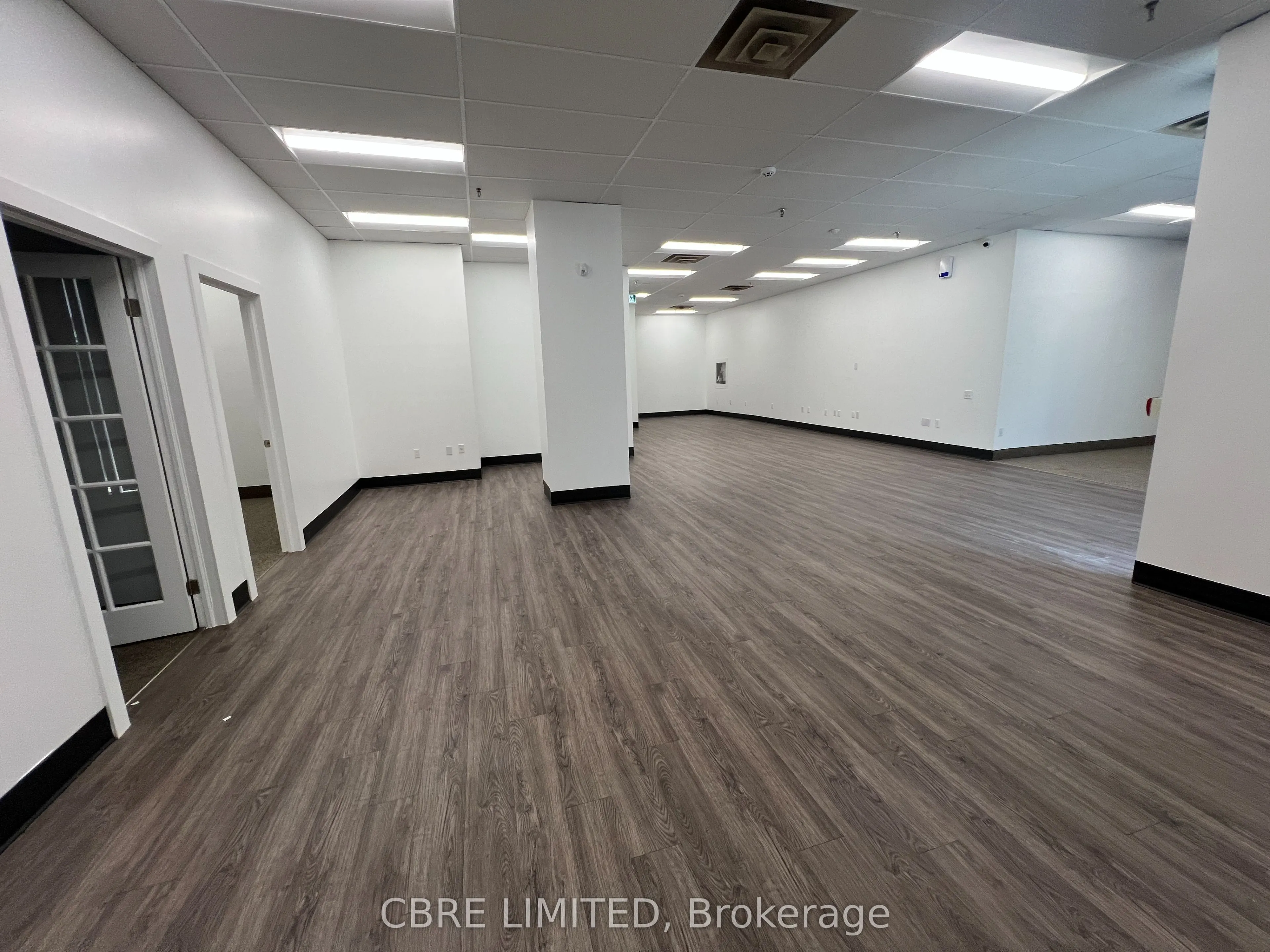 379 Dundas Street, #101-103