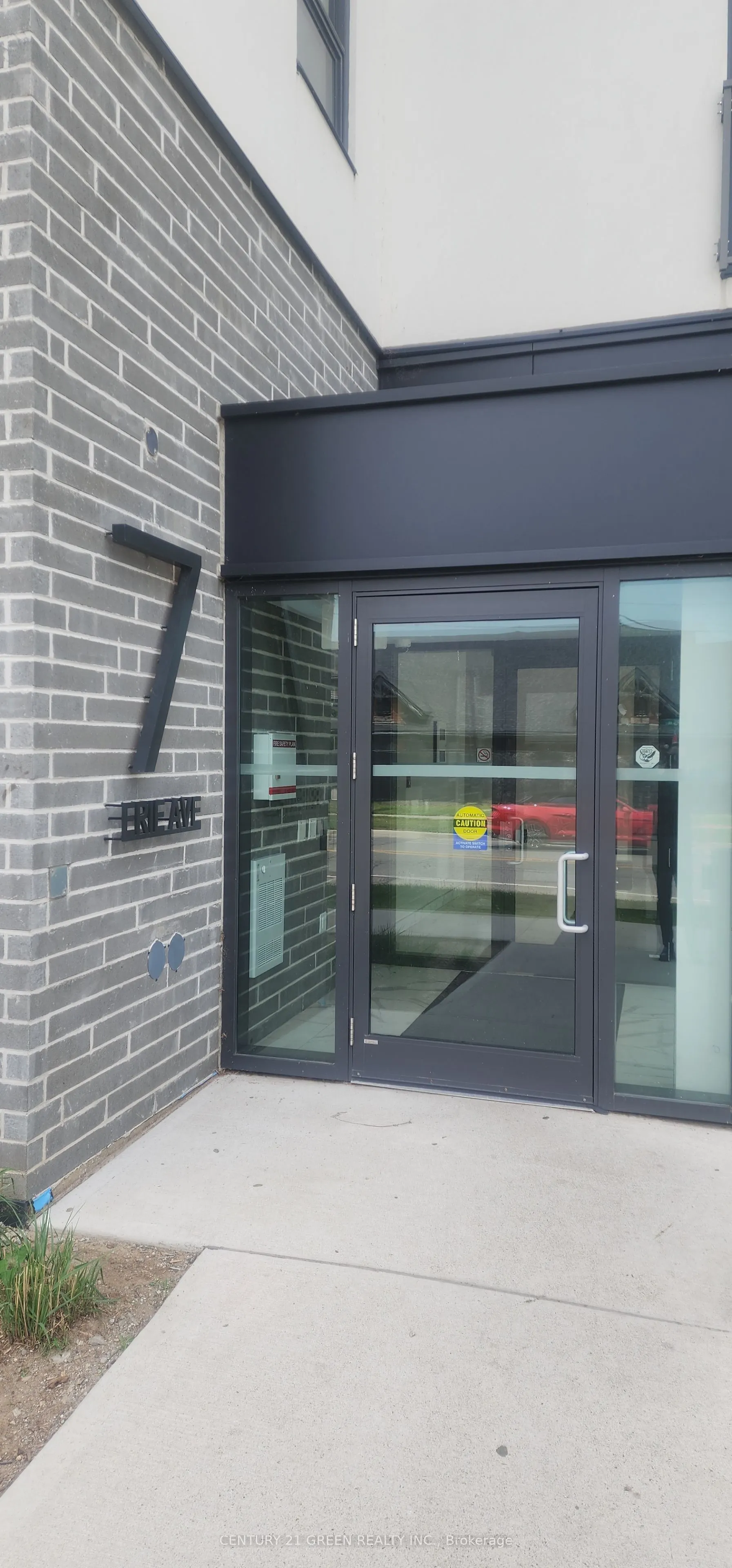 7 Erie Avenue E, #506