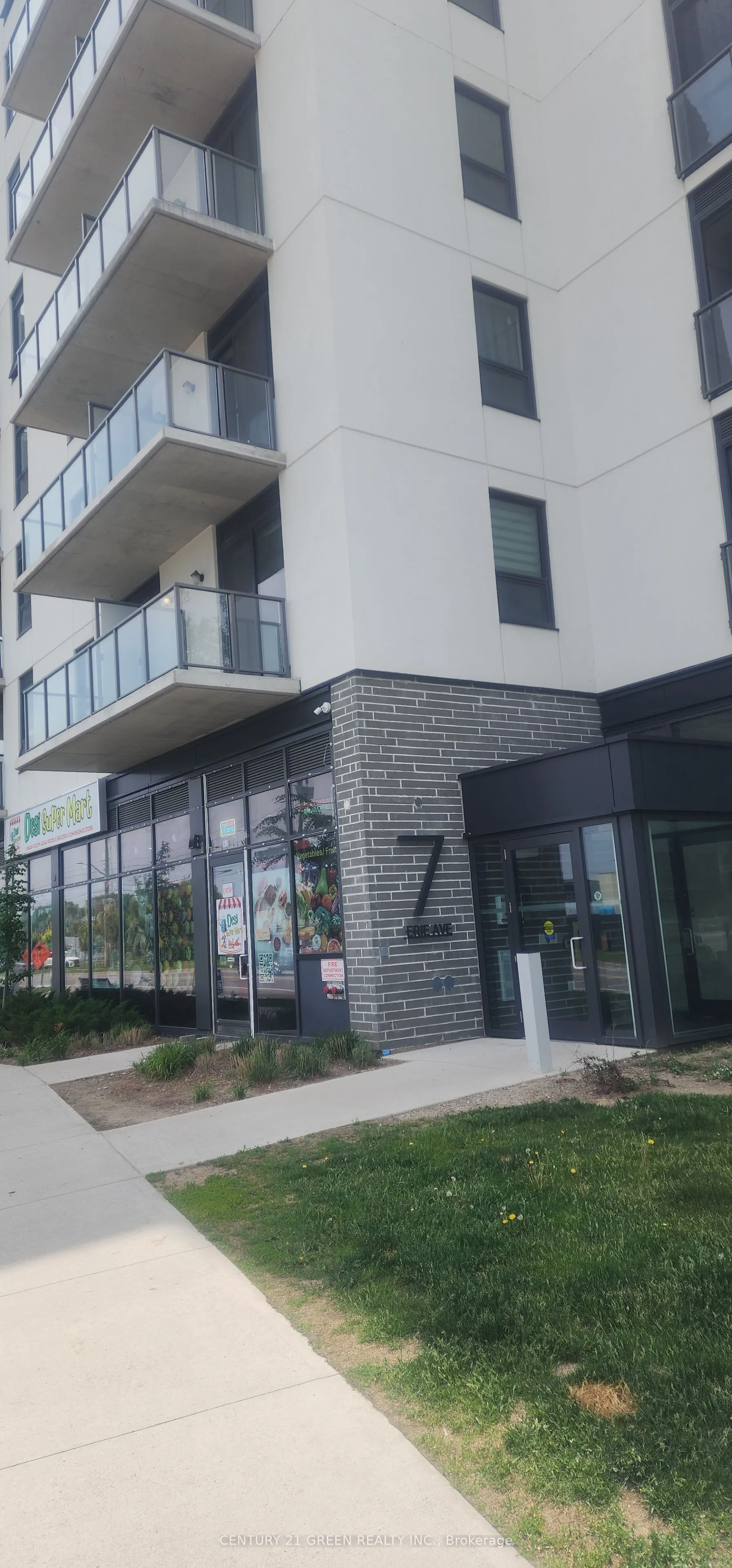 7 Erie Avenue E, #506