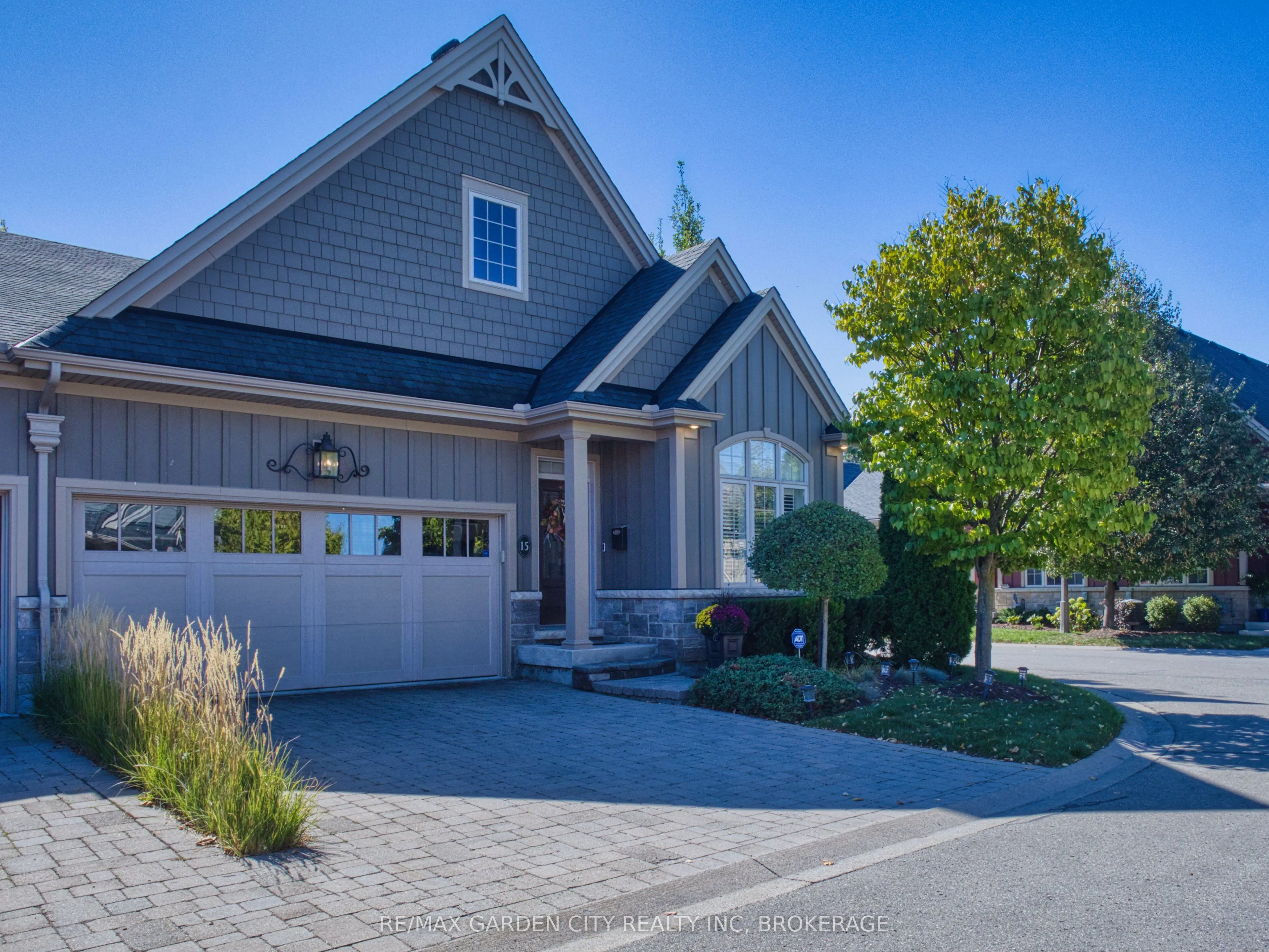 215 Vansickle Road, #15