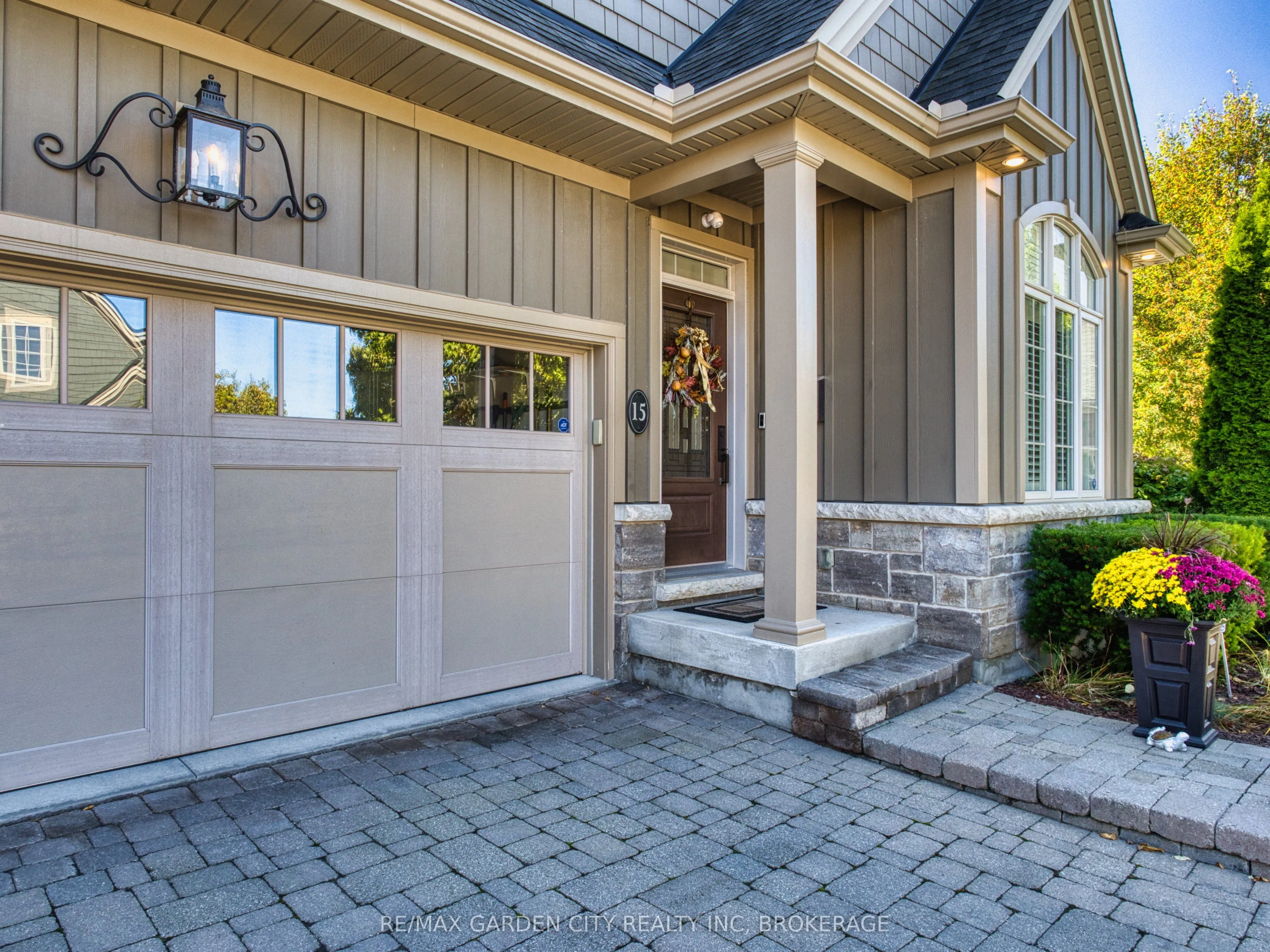 215 Vansickle Road, #15