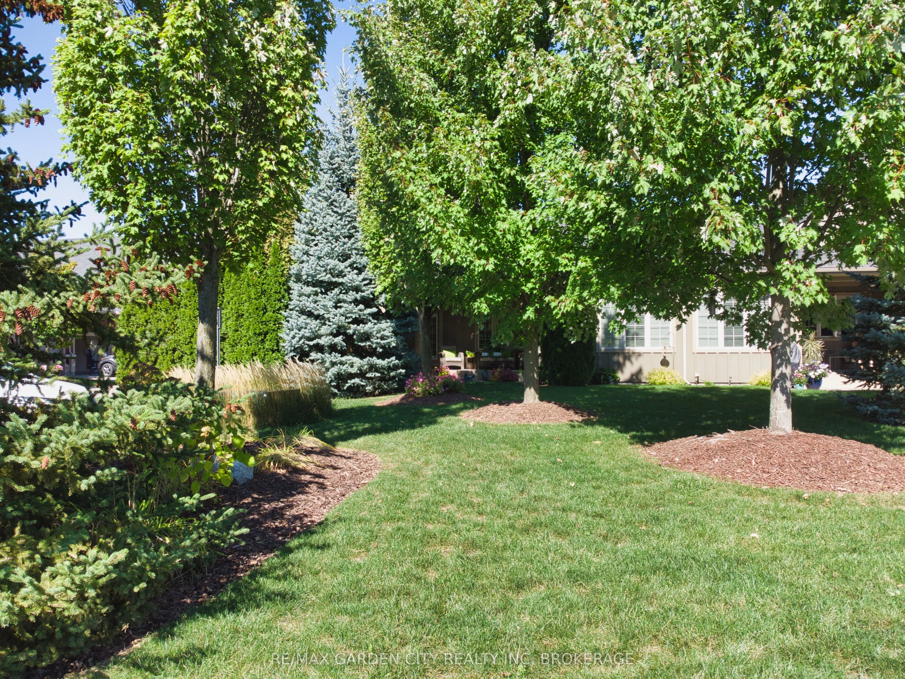 215 Vansickle Road, #15