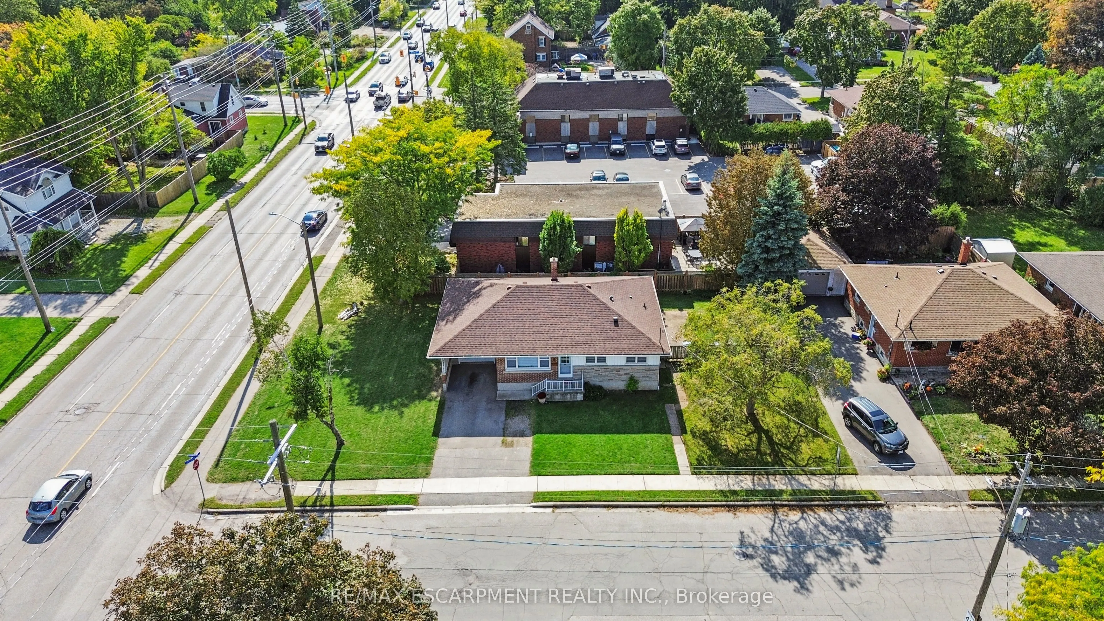 6 Clive Avenue