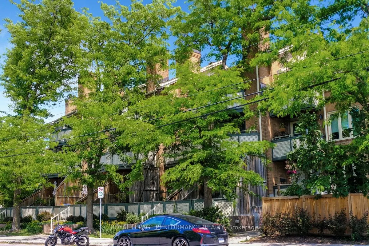 2 Columbus Avenue
