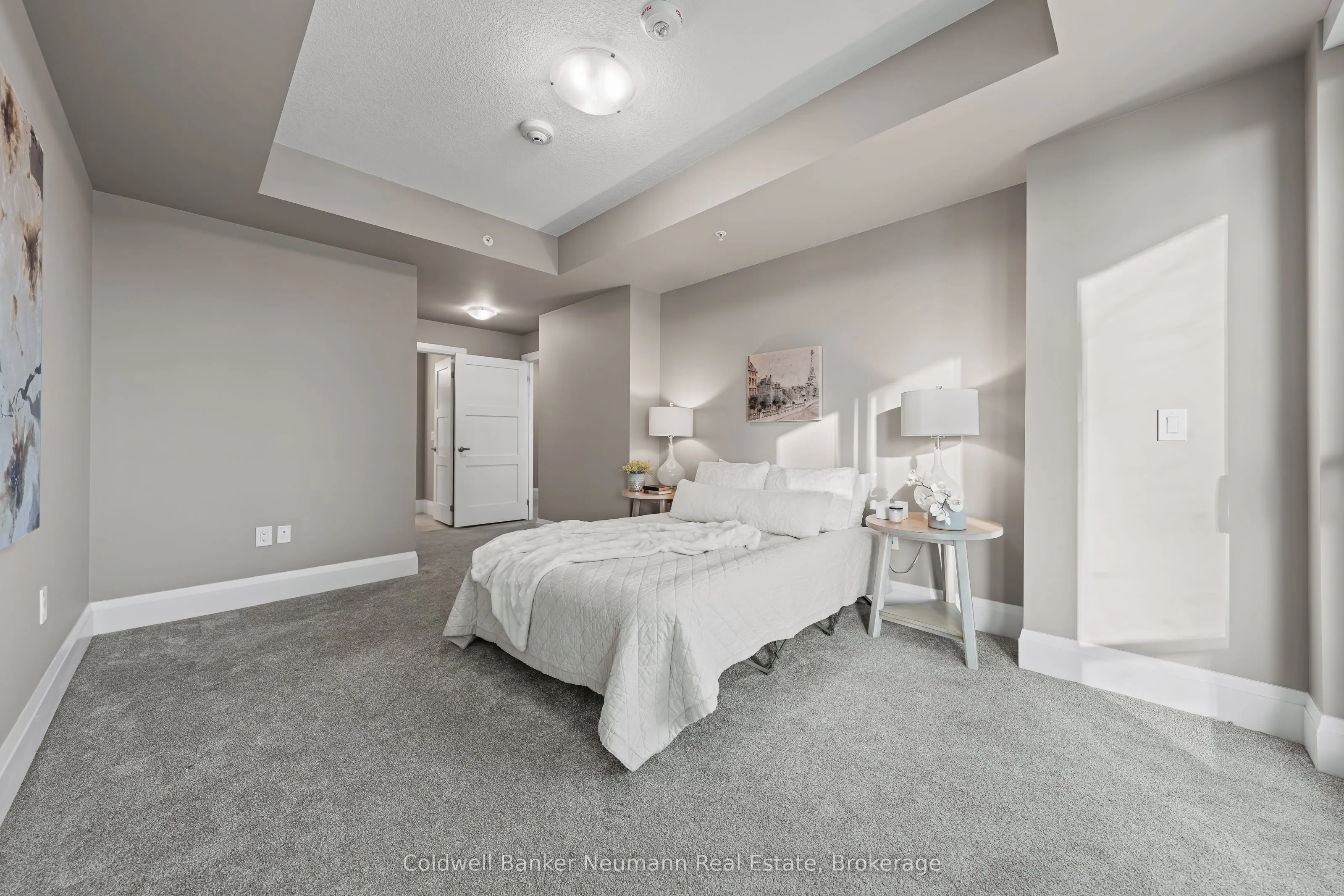 73 Arthur Street, #802