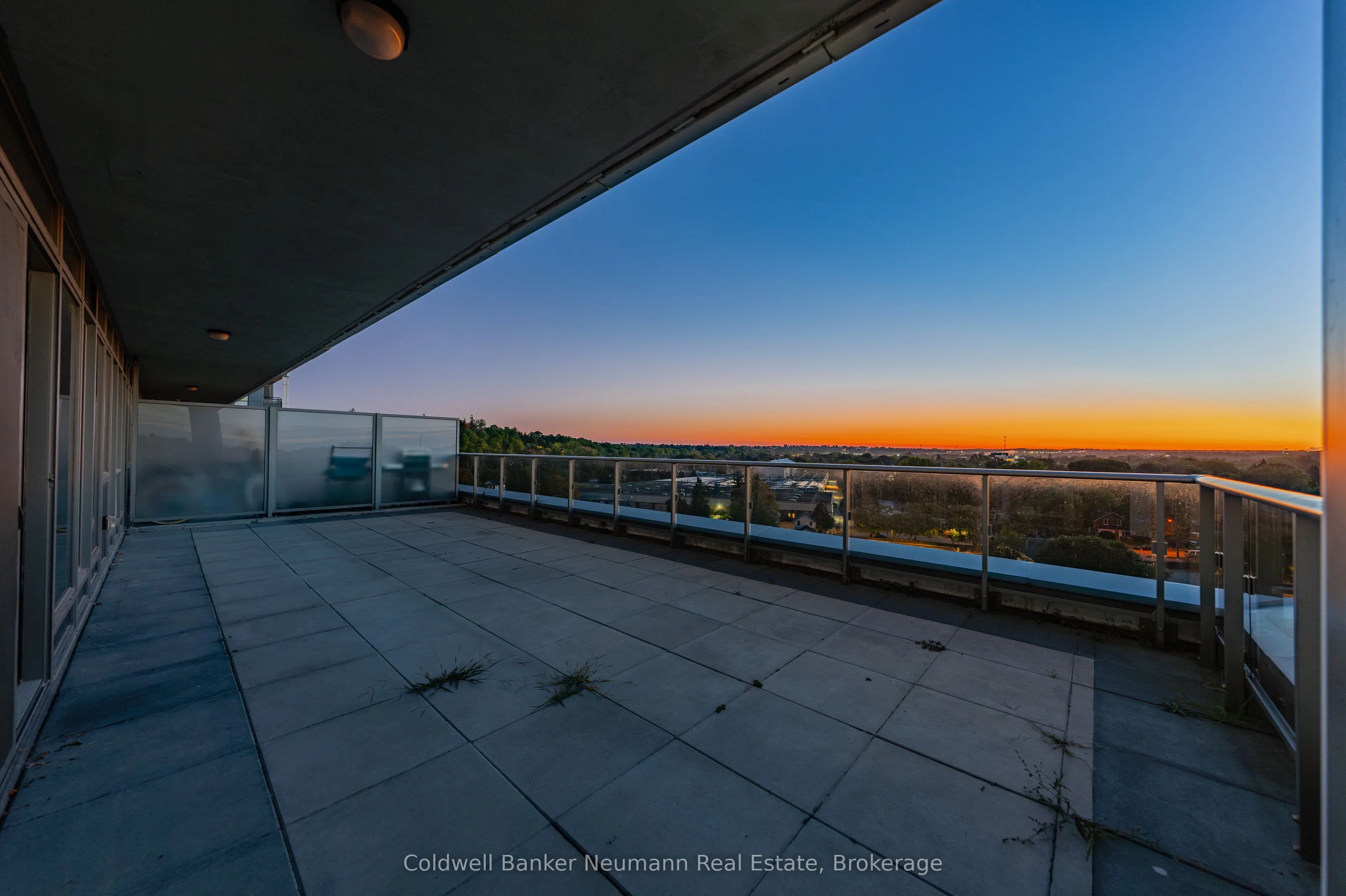 73 Arthur Street, #802
