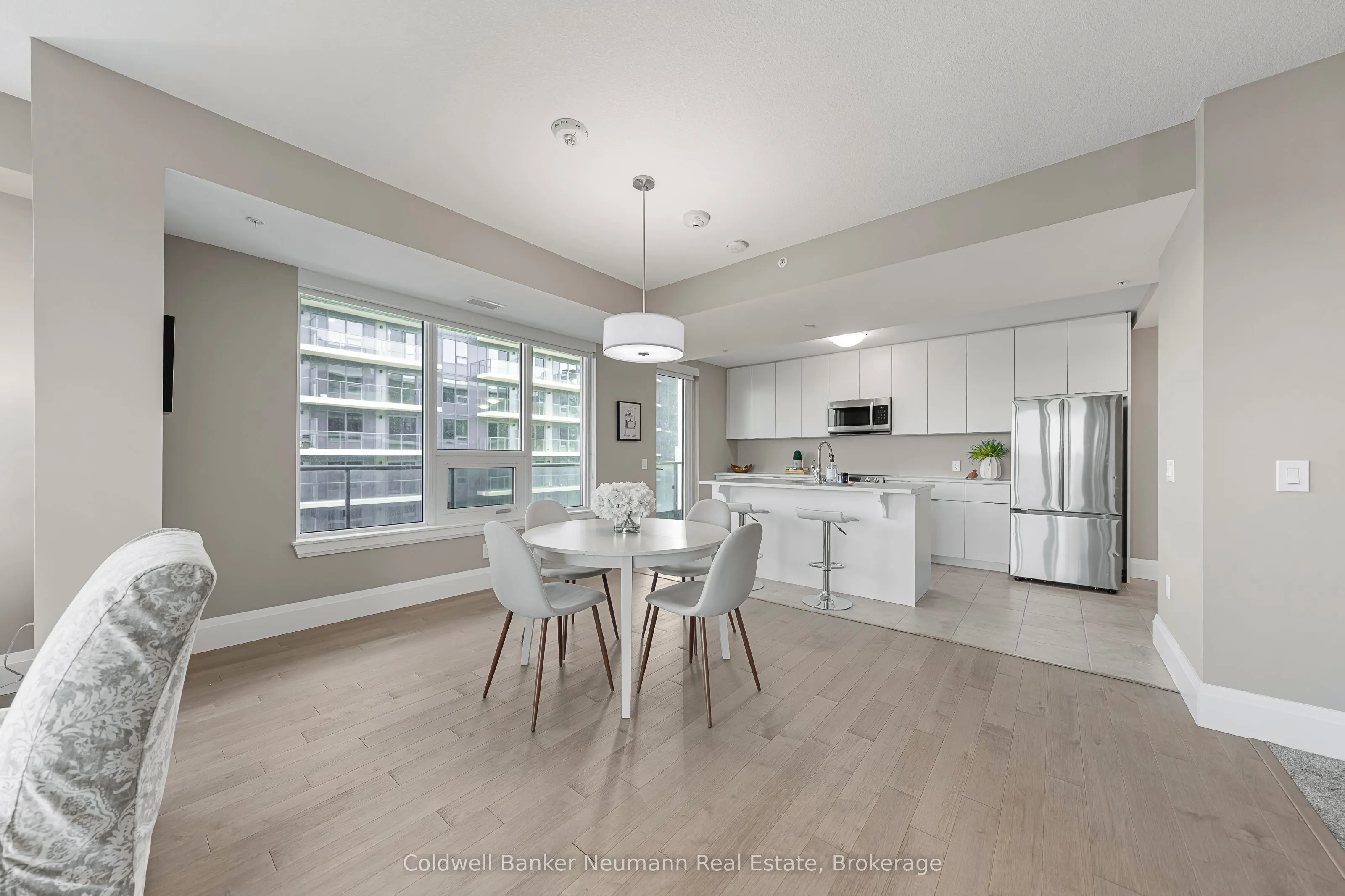 73 Arthur Street, #802