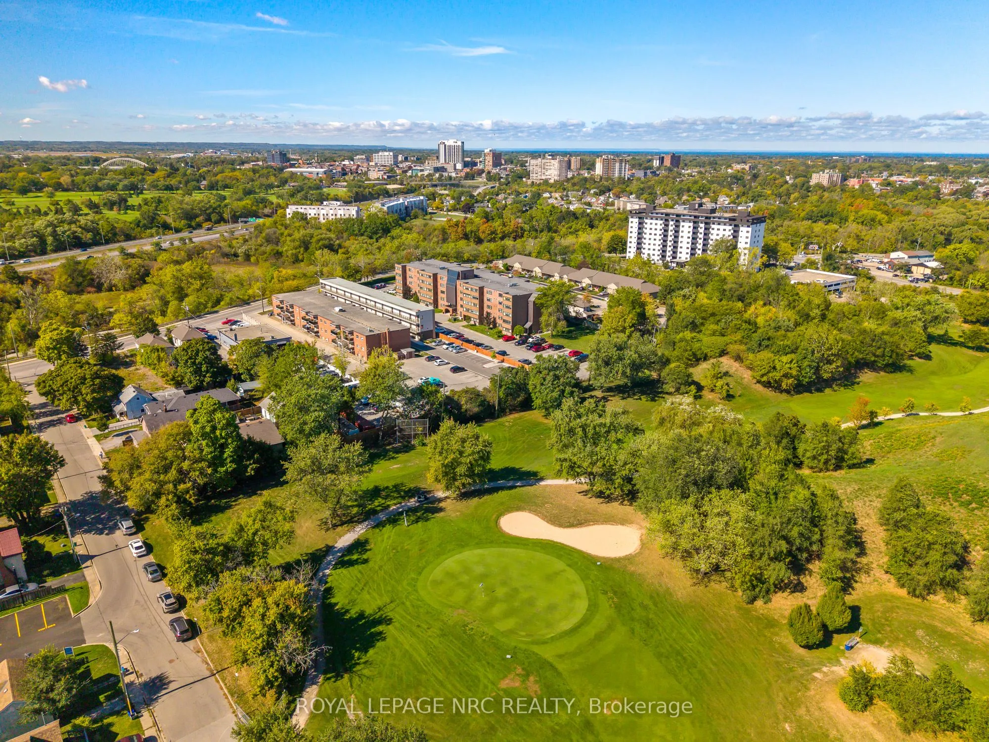 276 Oakdale Avenue, #201