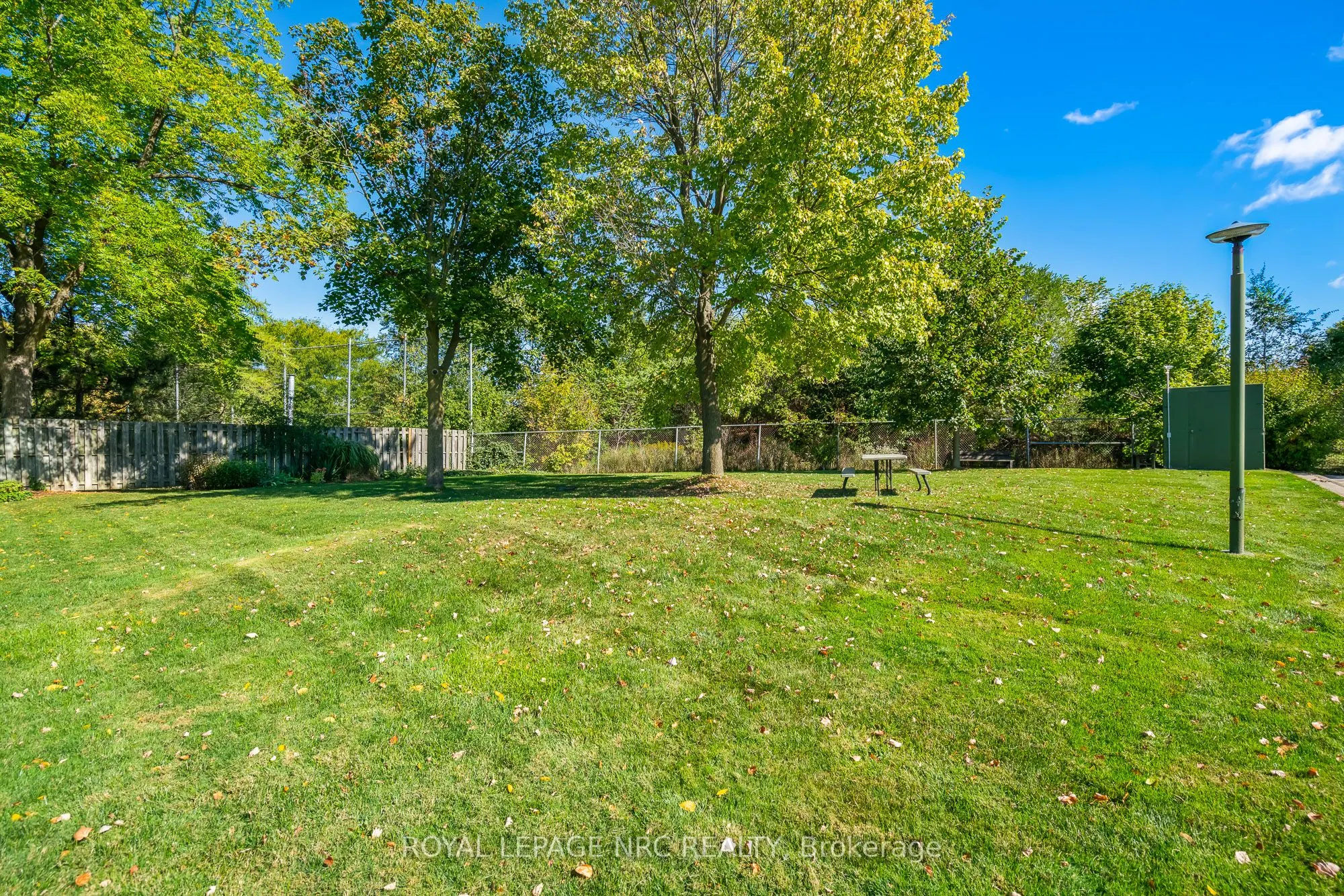 276 Oakdale Avenue, #201