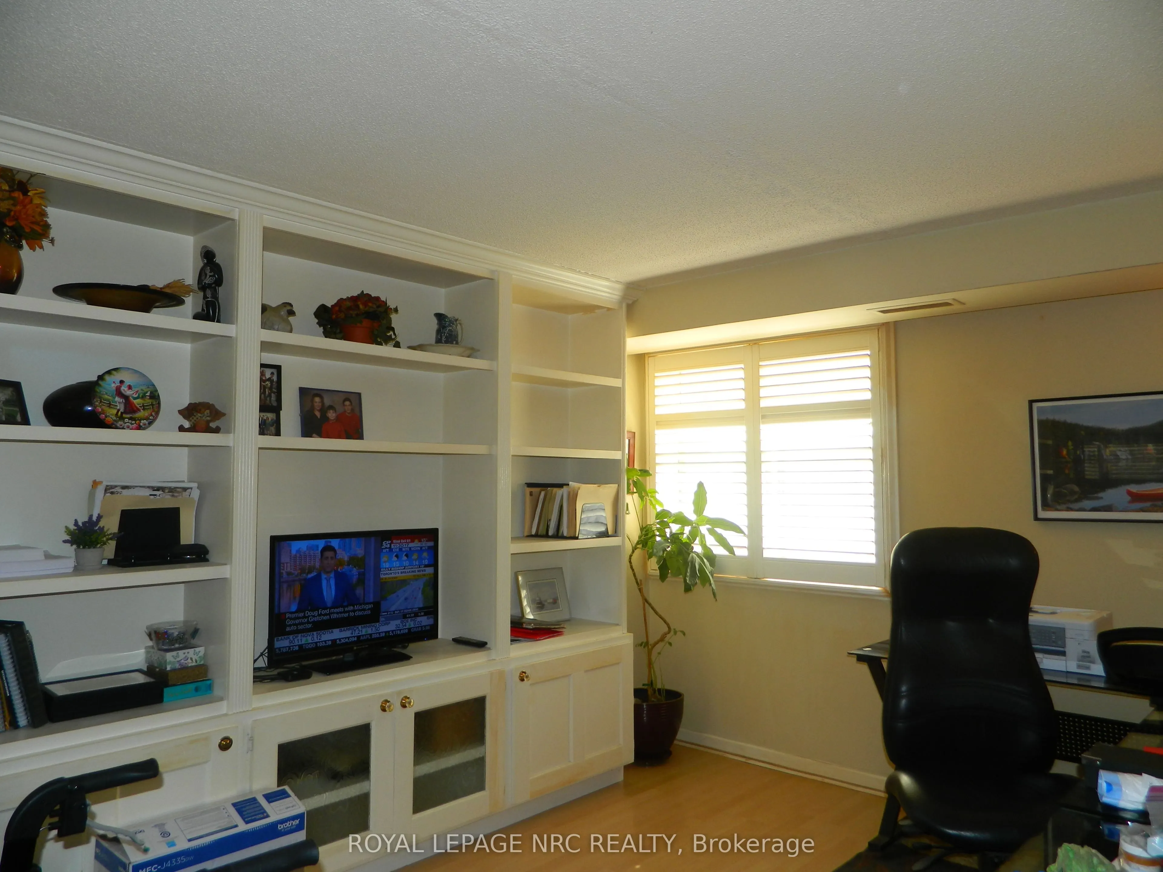276 Oakdale Avenue, #201