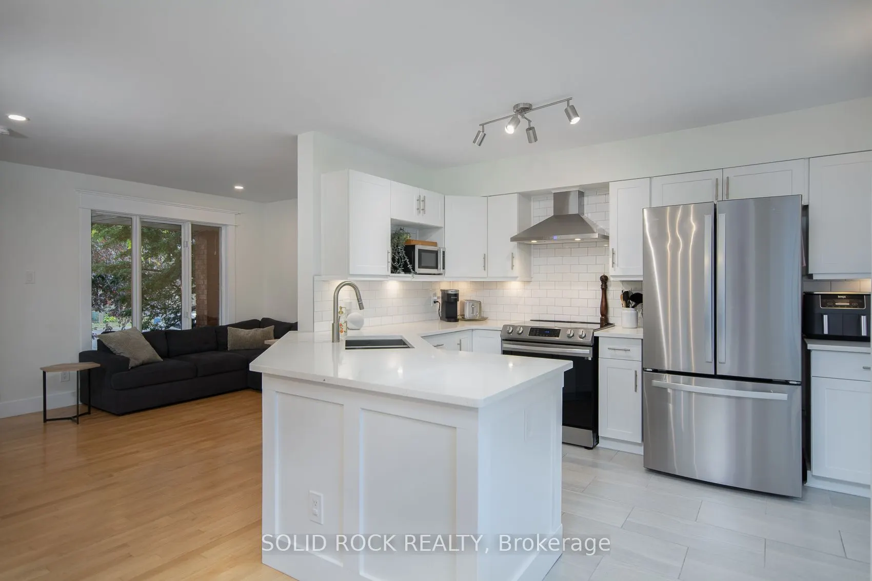 119 Kincardine Drive