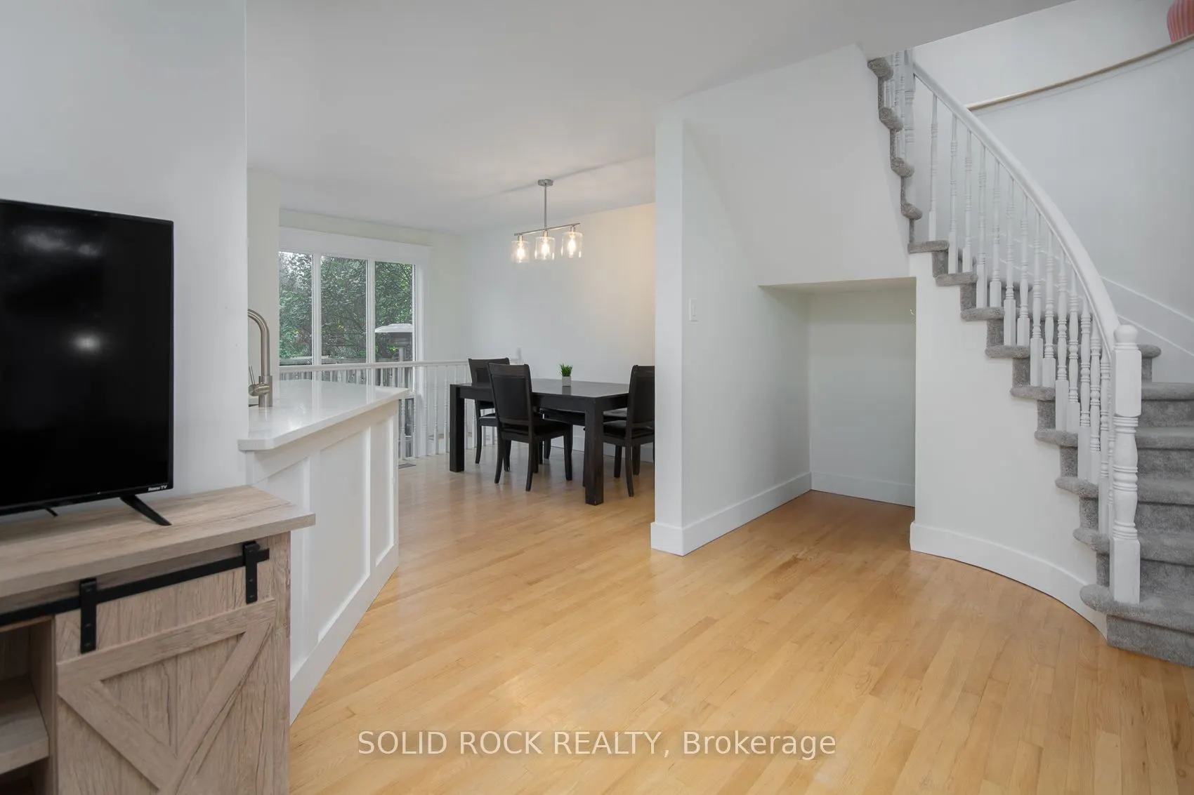 119 Kincardine Drive