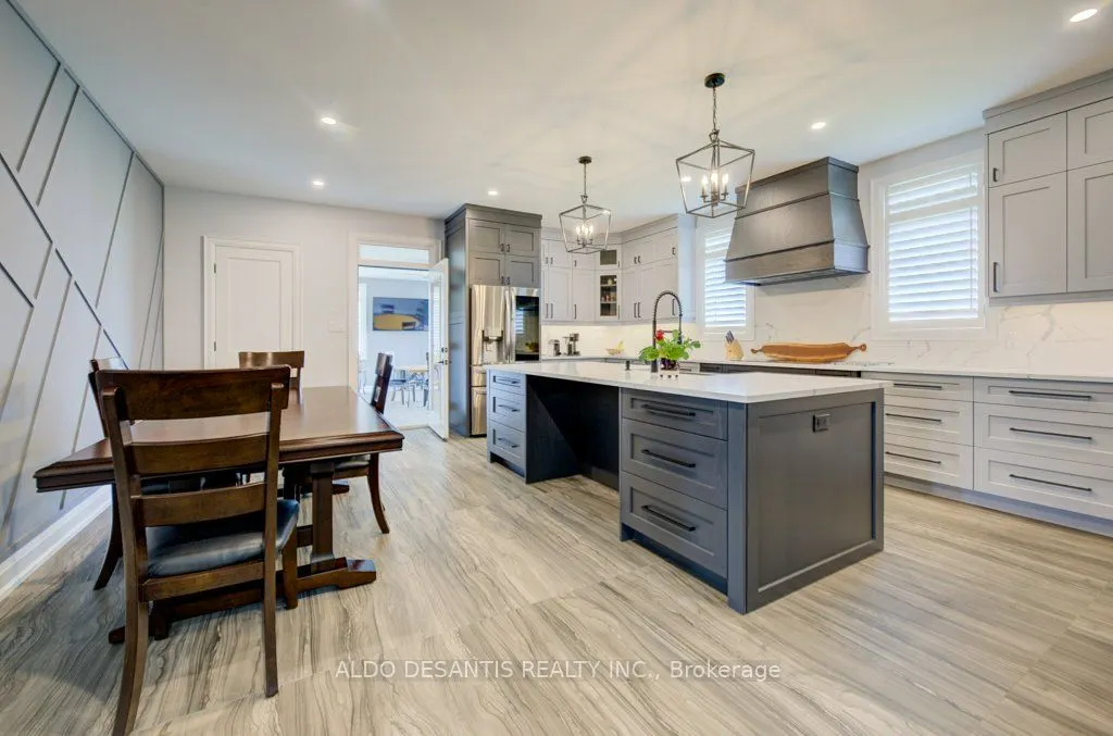 1211 Woodburn Road