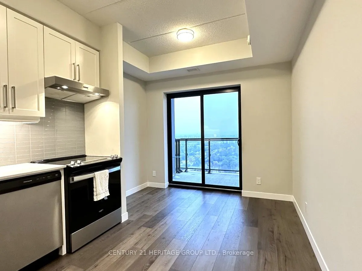 15 Queen Street S, #2103