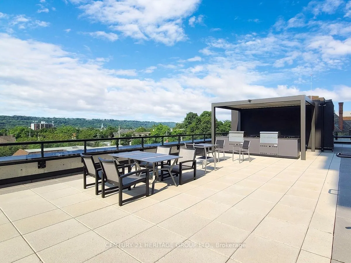 15 Queen Street S, #2103