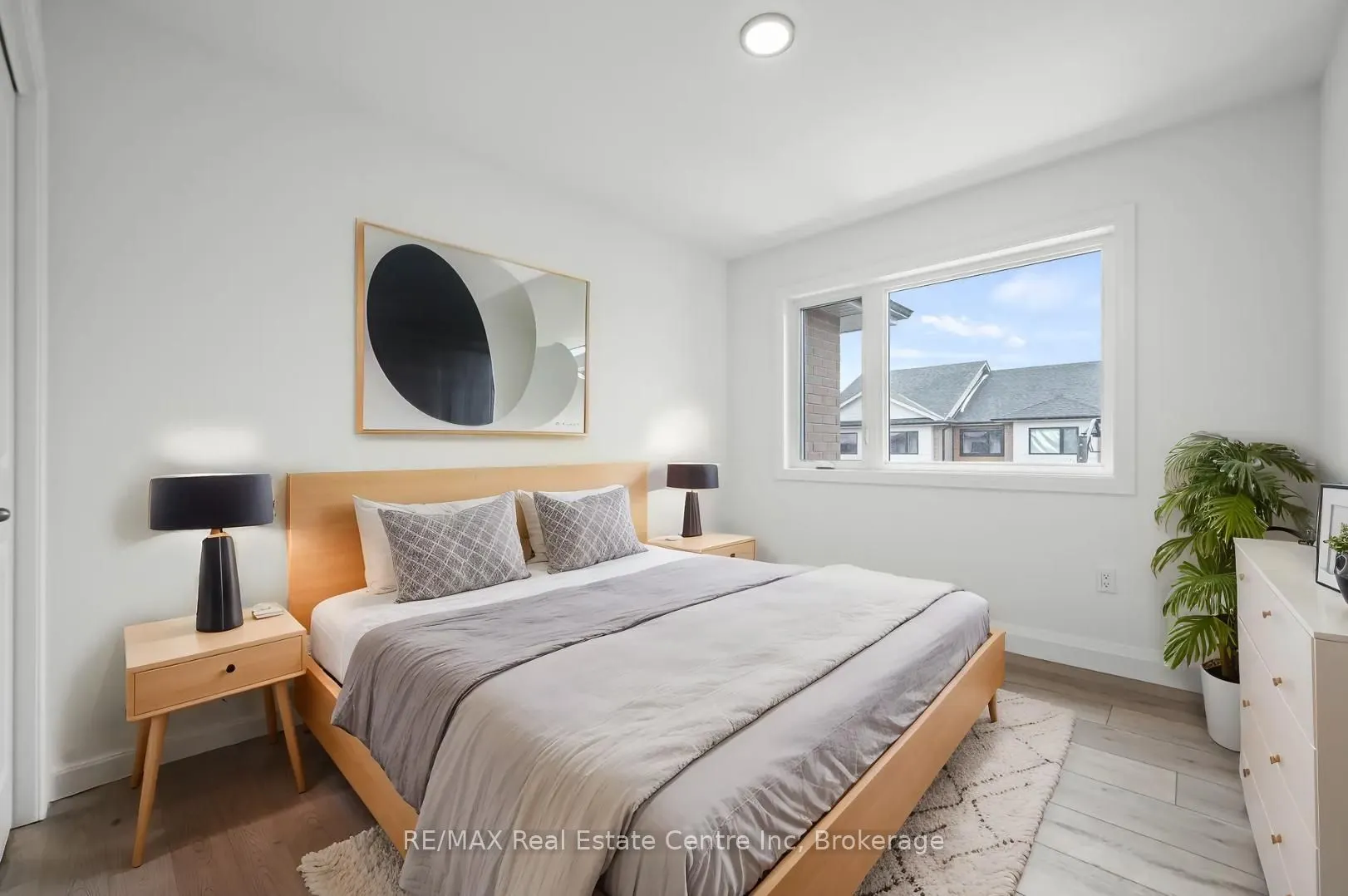 182 Bridge Crescent, #9