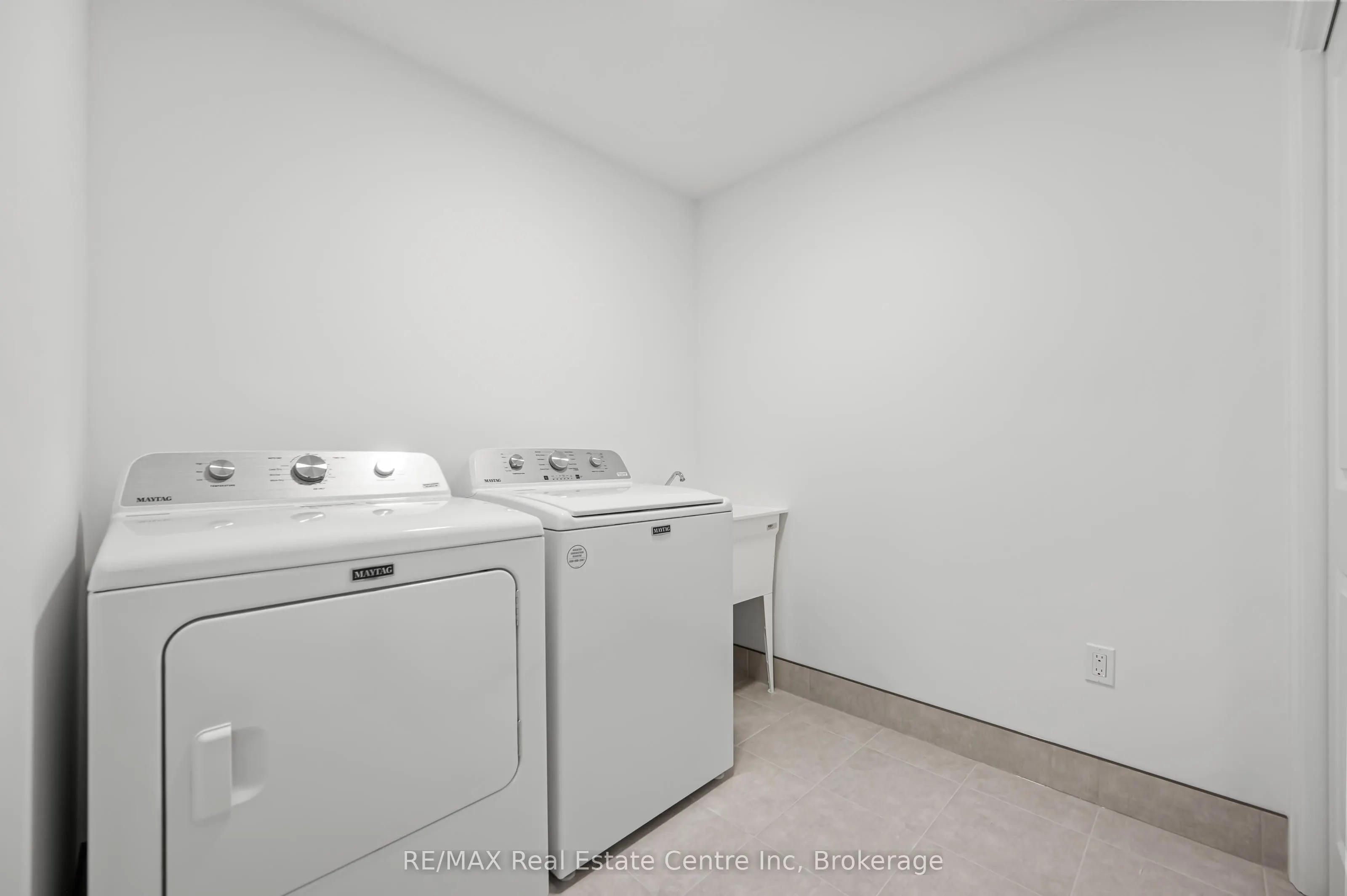 182 Bridge Crescent, #9