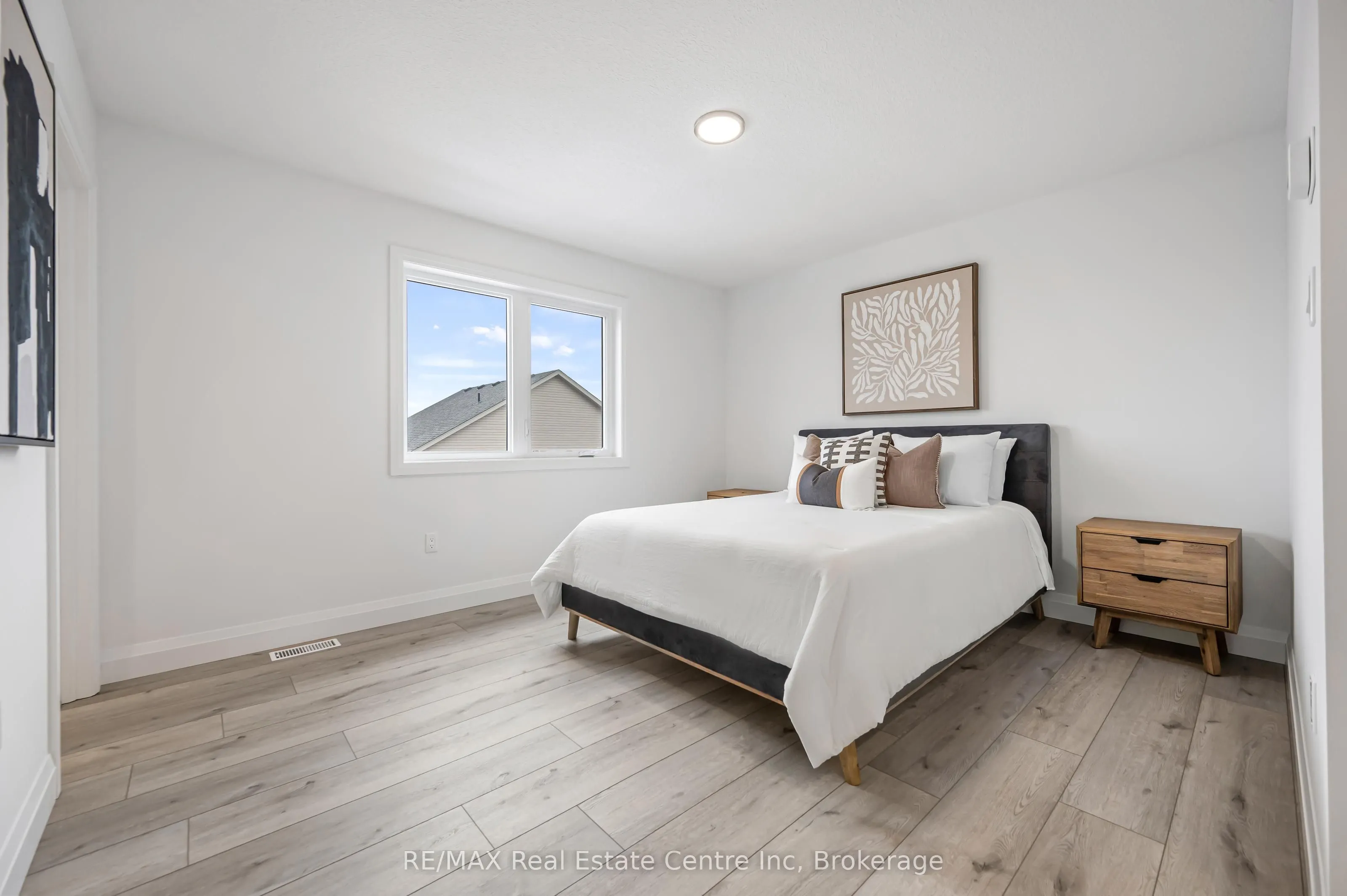182 Bridge Crescent, #9