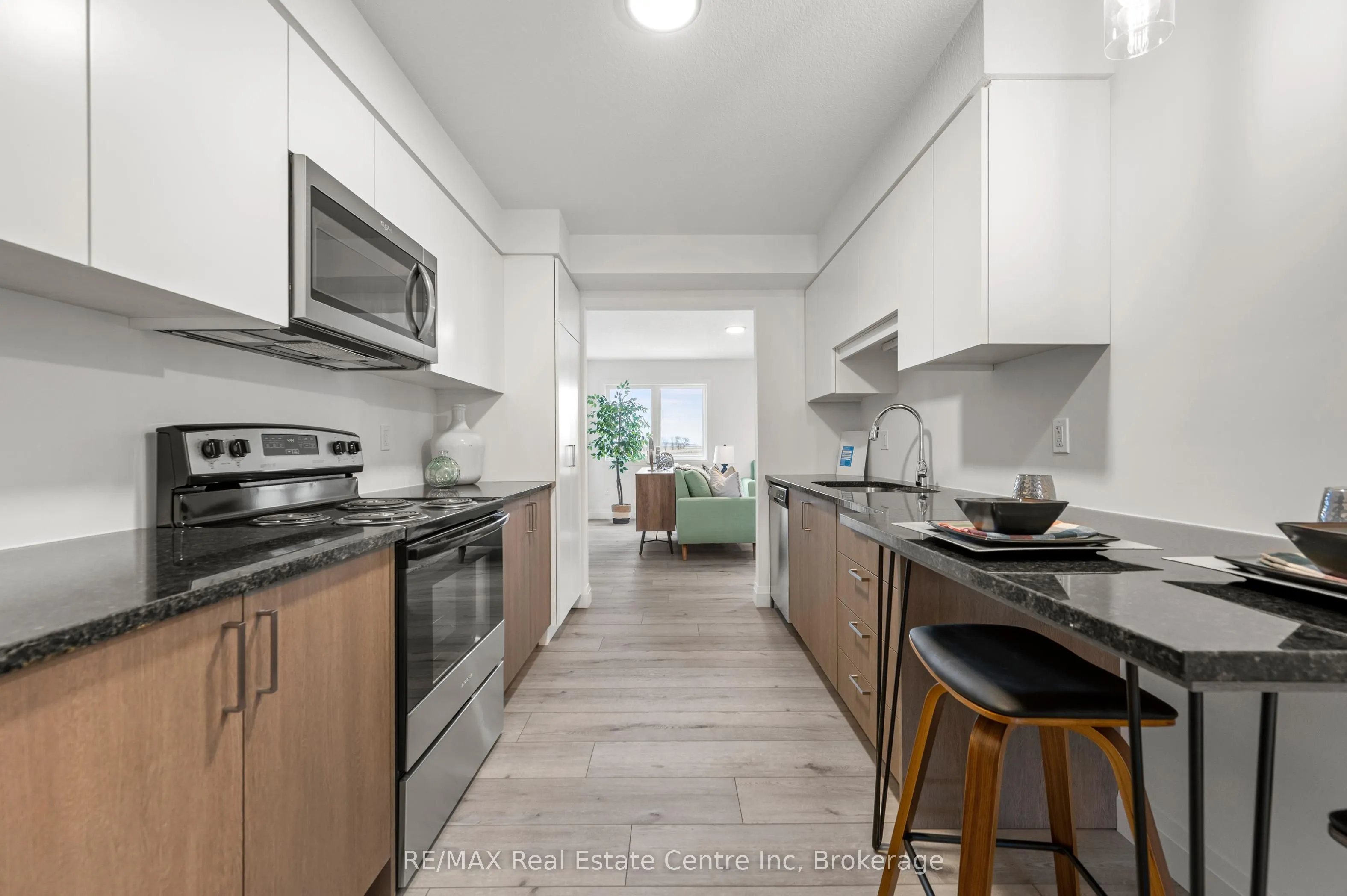 182 Bridge Crescent, #9