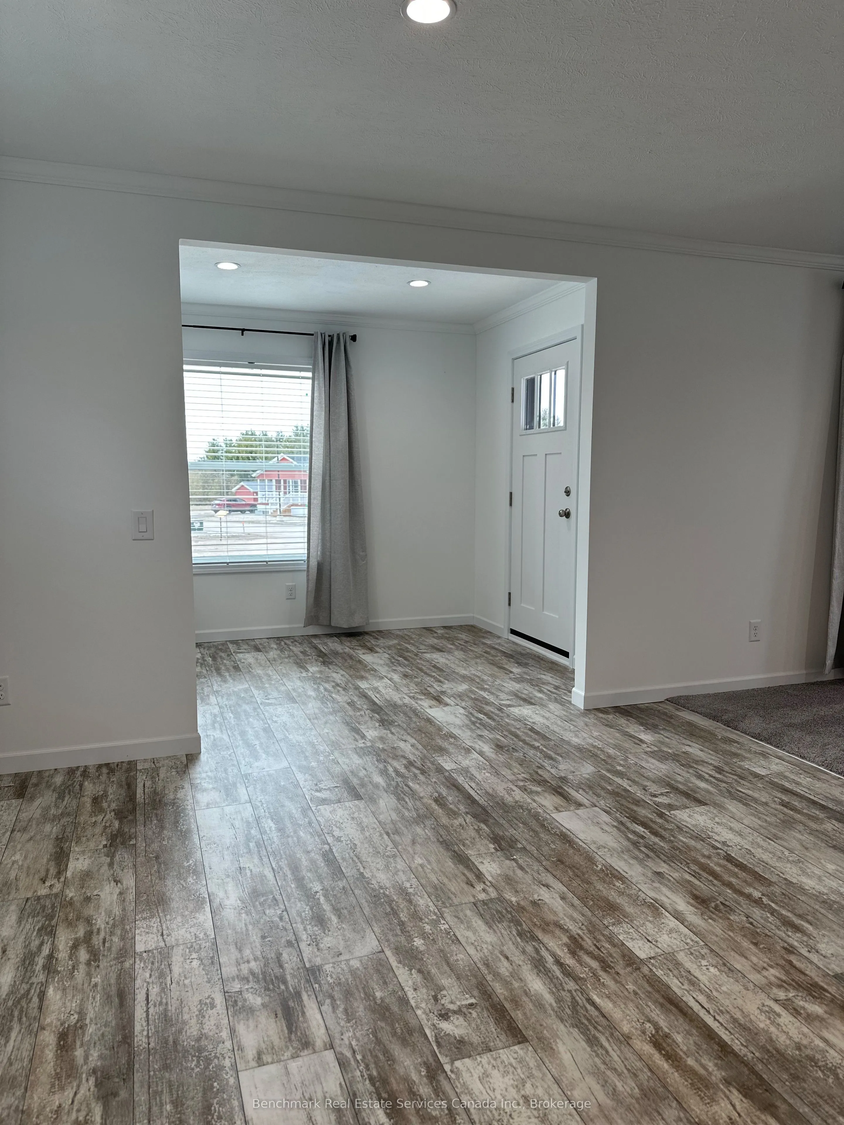 212 SPRUCE Drive