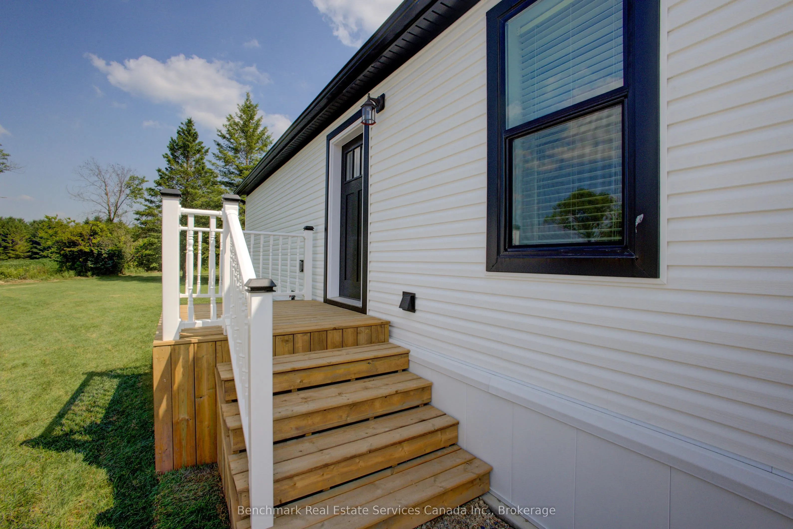 212 SPRUCE Drive