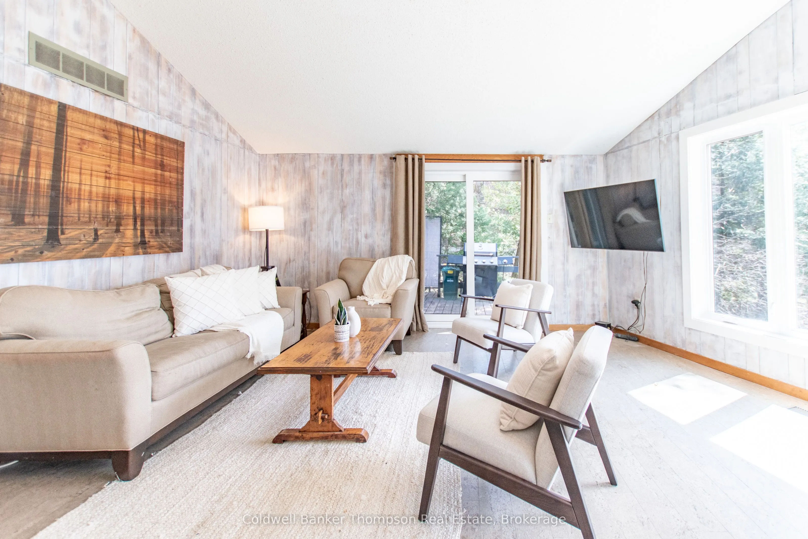 810 East Waseosa Lake Road