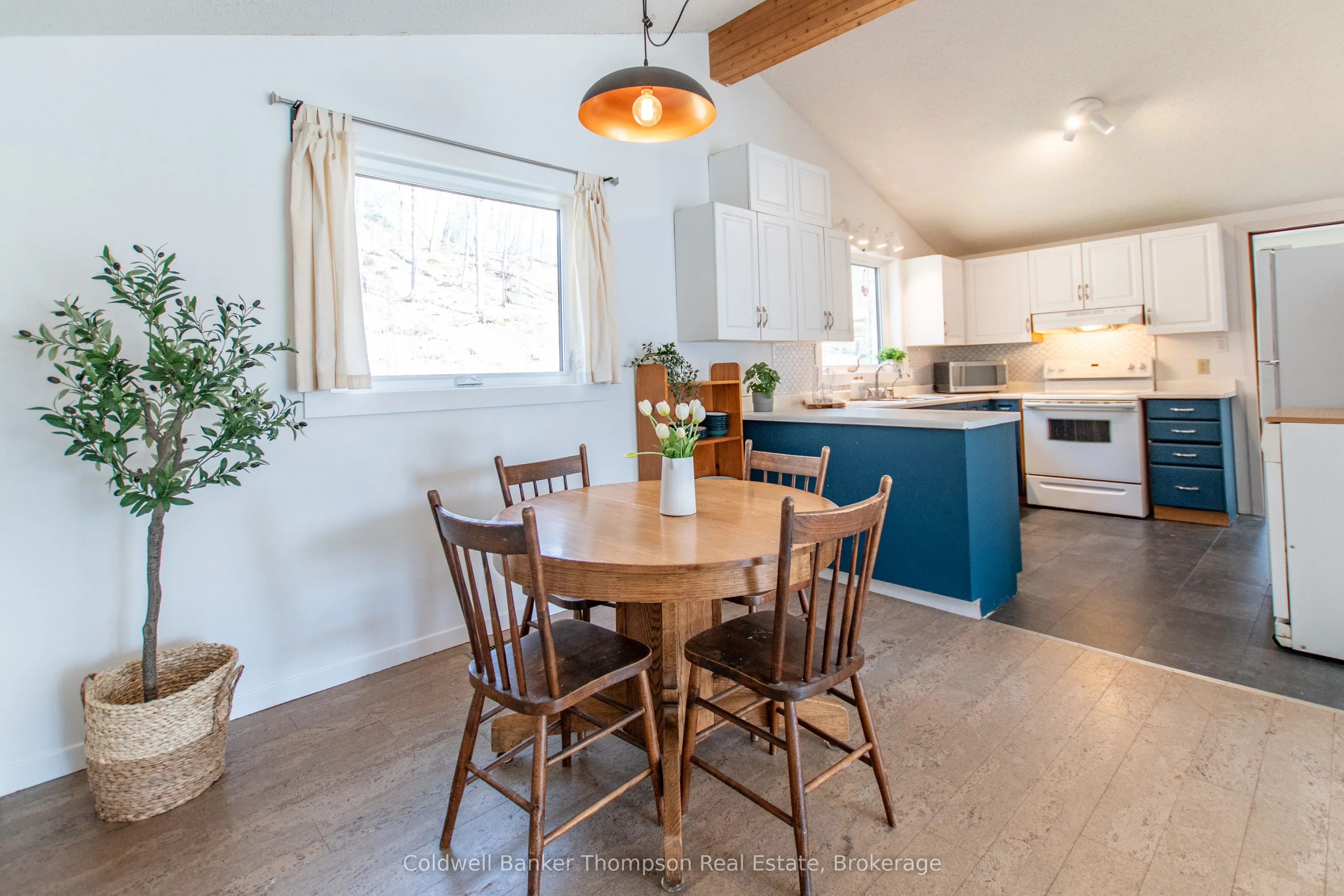 810 East Waseosa Lake Road
