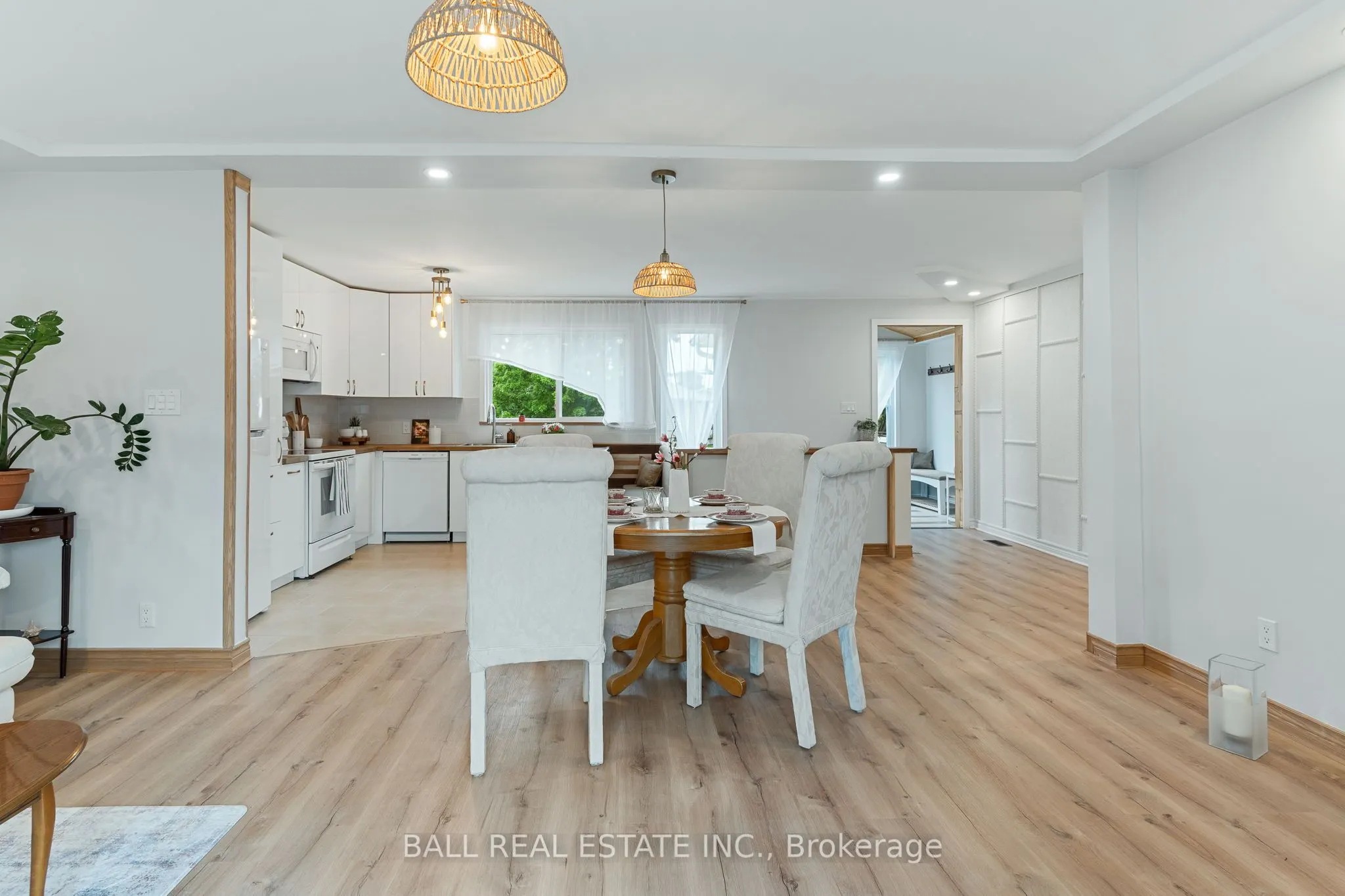3 Larch Street