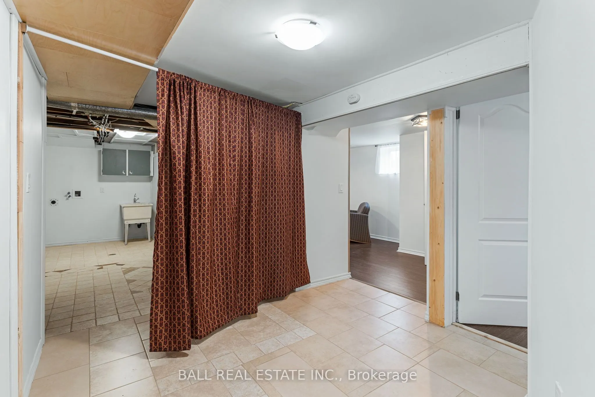 3 Larch Street