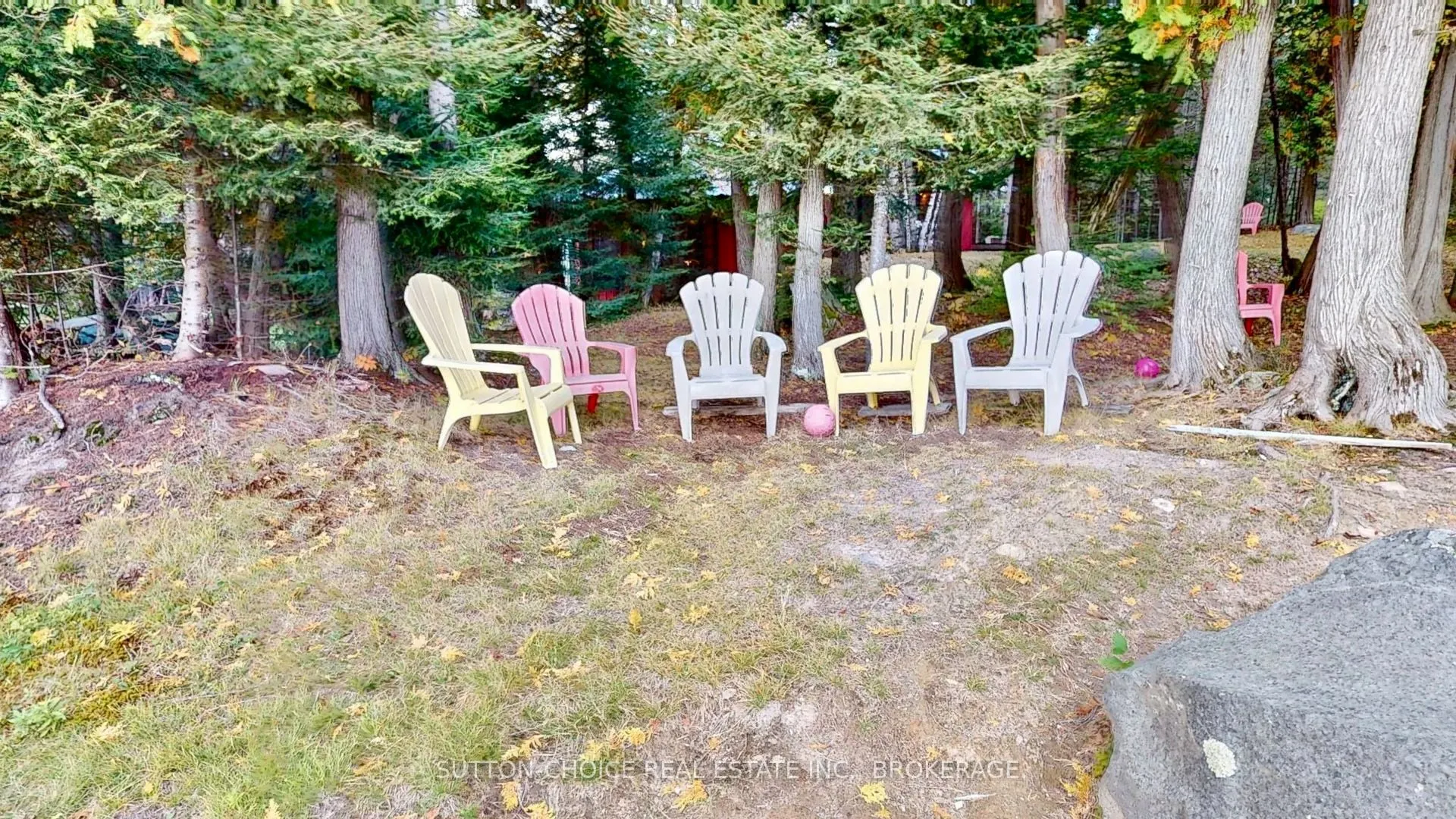 104 Hemlock Island