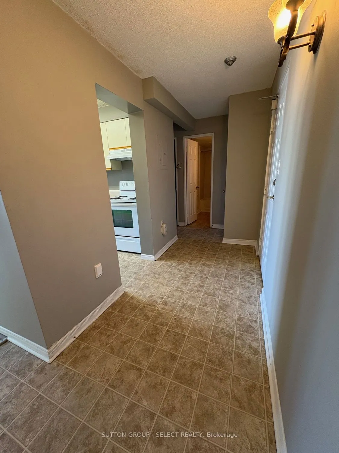 323 Colborne Street, #1702