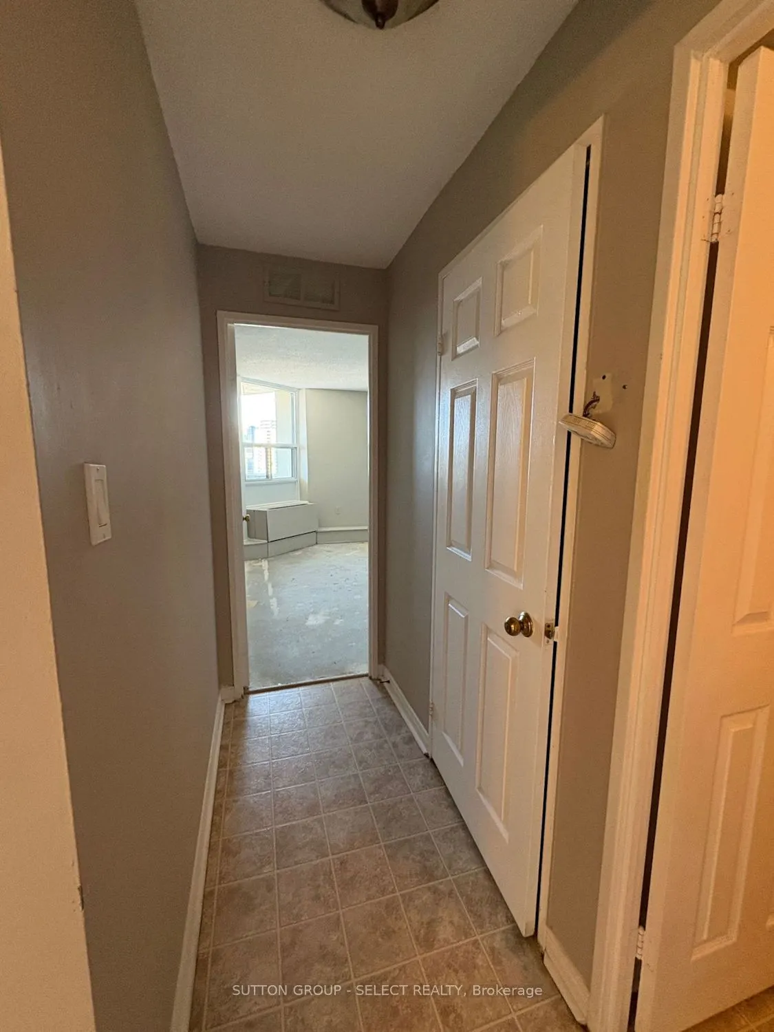 323 Colborne Street, #1702