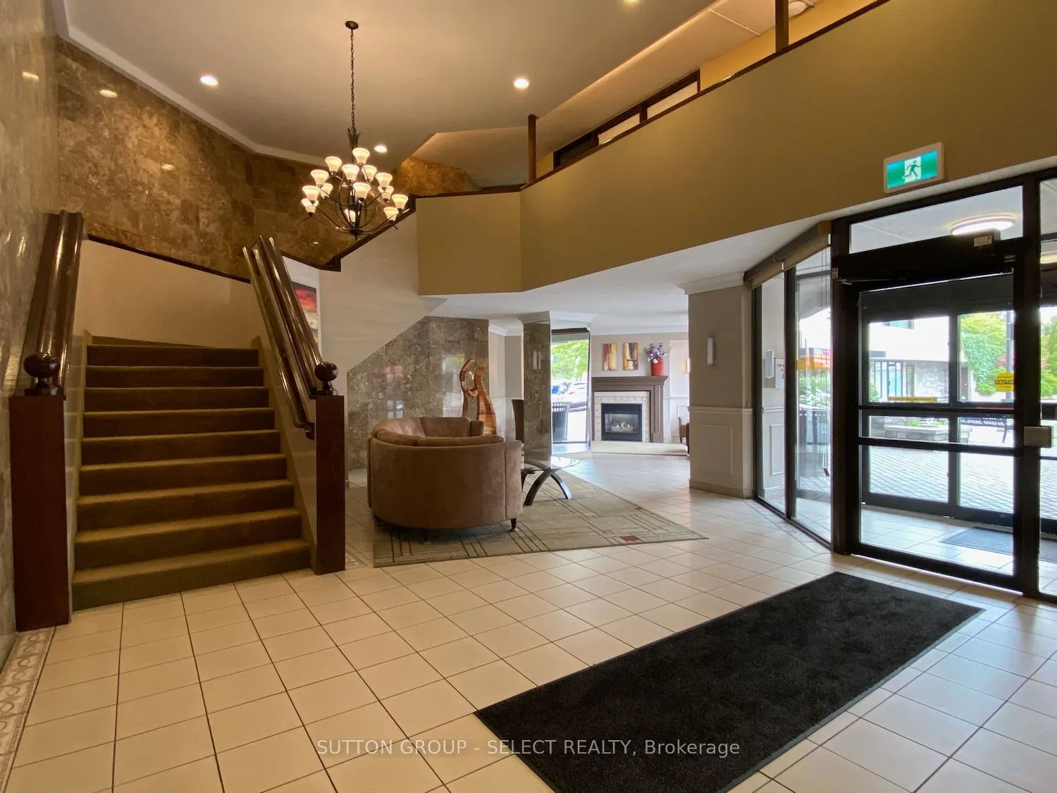 323 Colborne Street, #1702