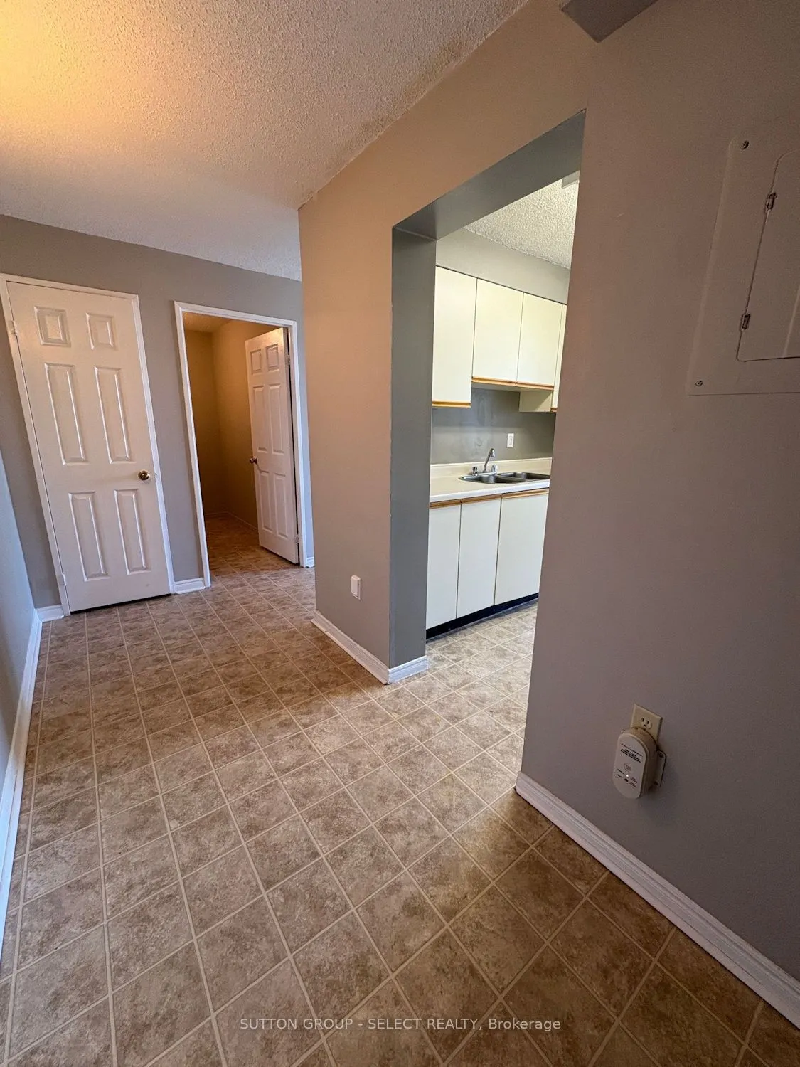 323 Colborne Street, #1702